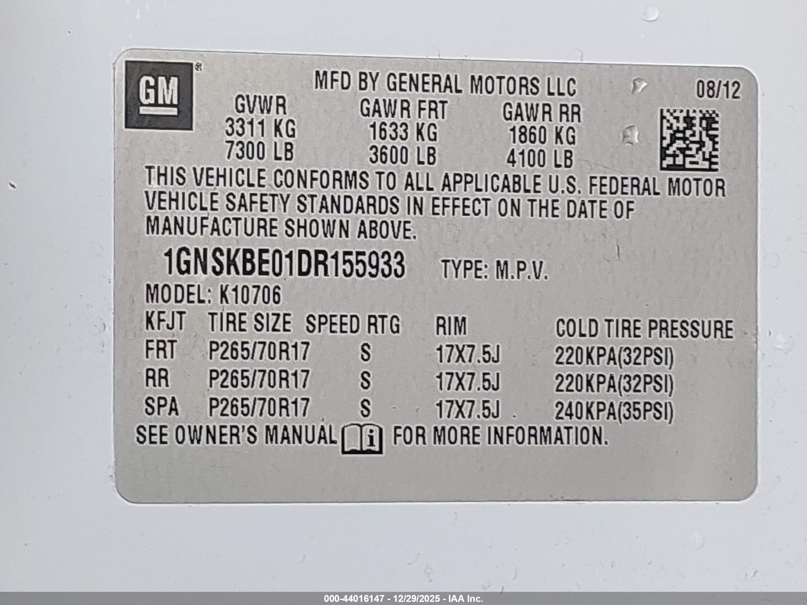 CHEVROLET TAHOE image 9