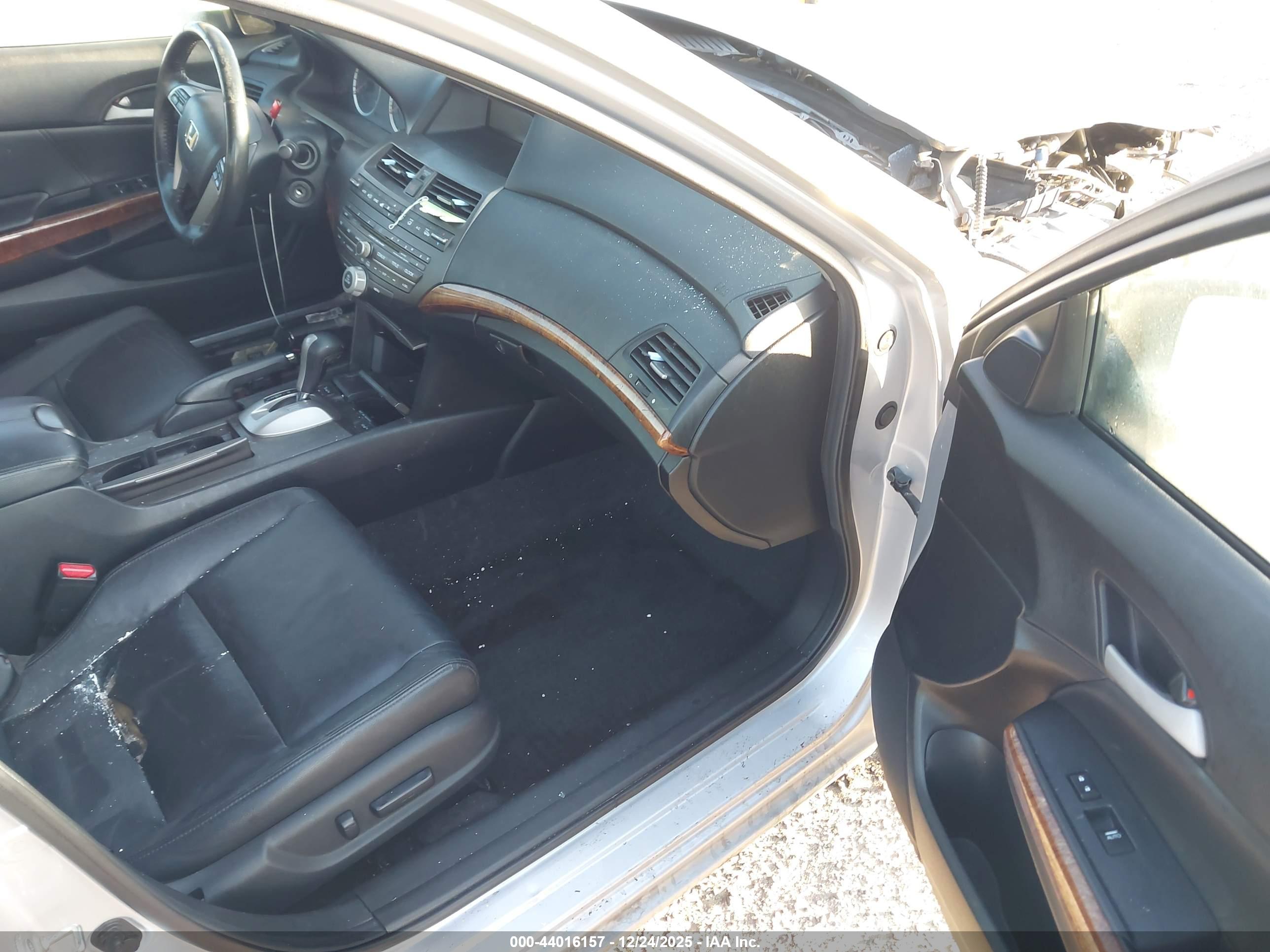 HONDA ACCORD image 5