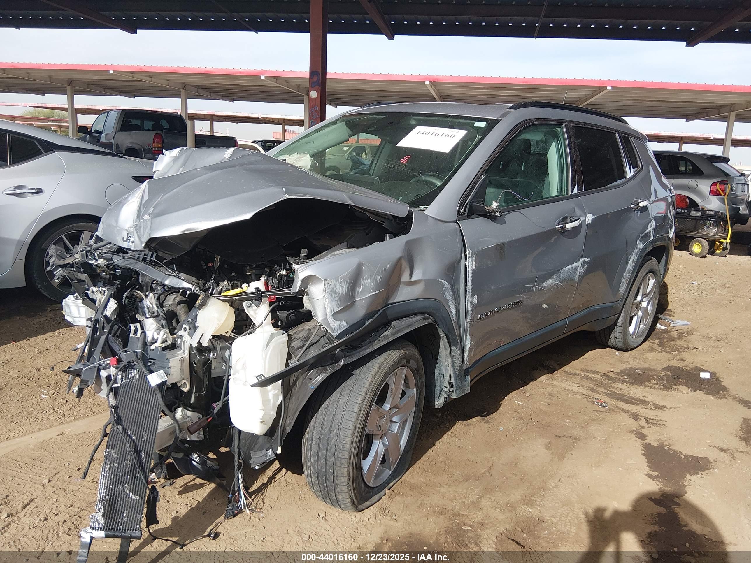 JEEP COMPASS image 2