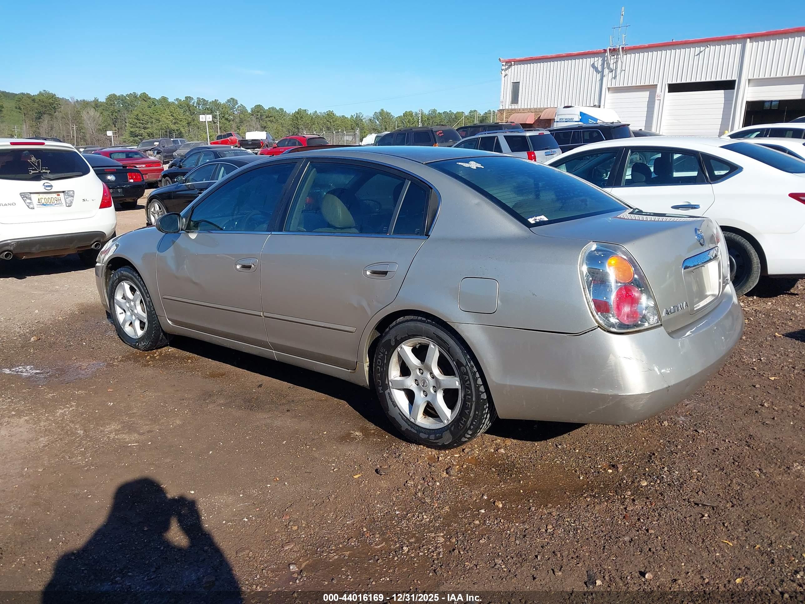 NISSAN ALTIMA image 3