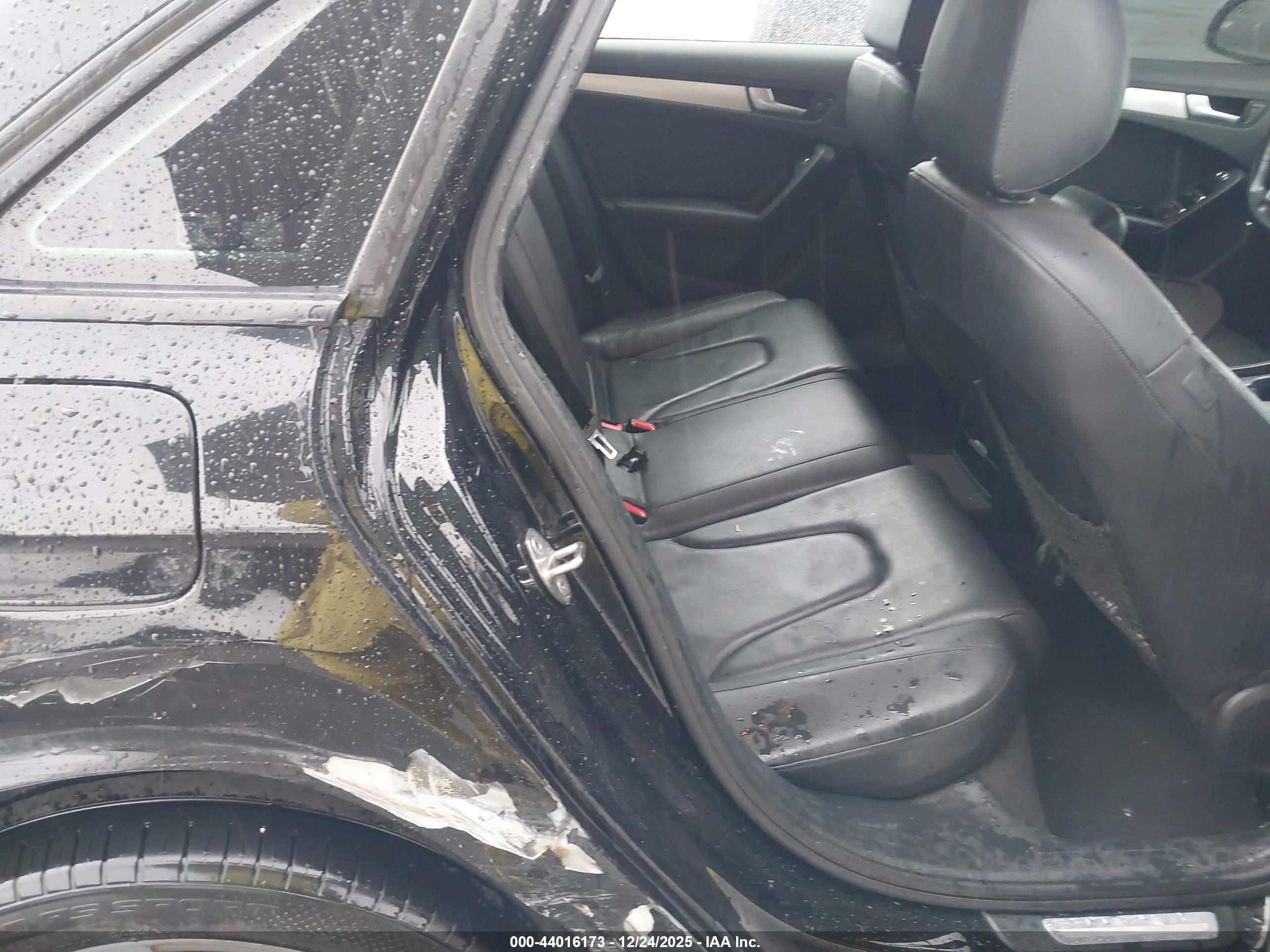 AUDI A4 image 8