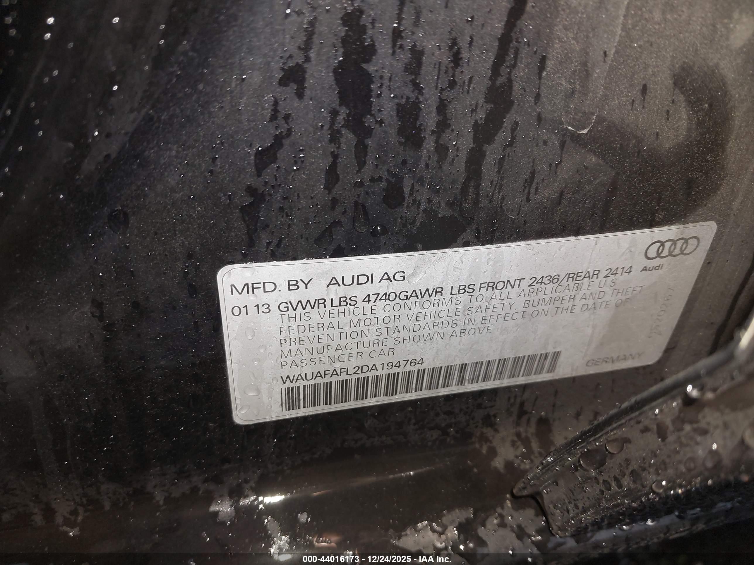 AUDI A4 image 9