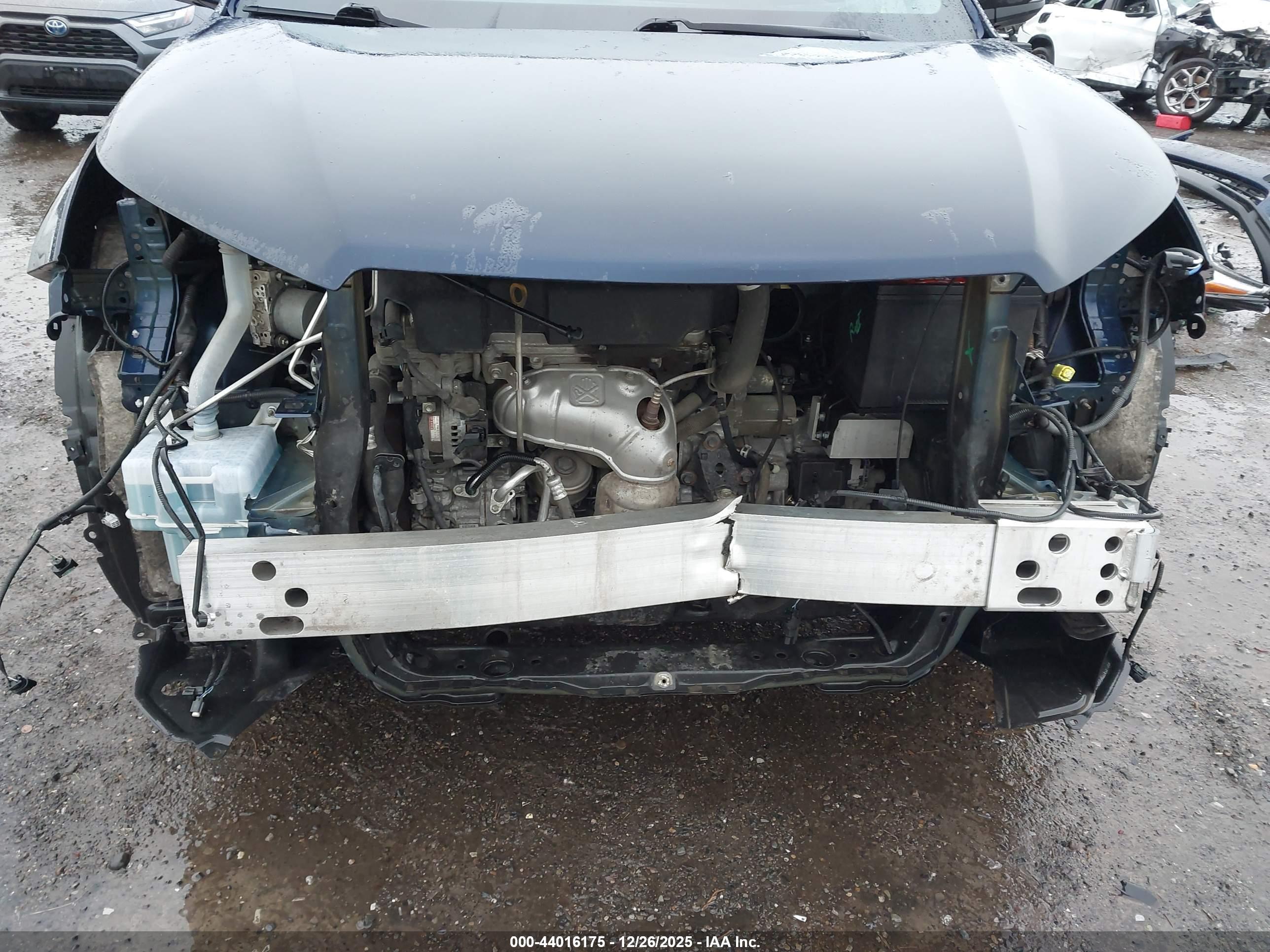 TOYOTA HIGHLANDER image 6