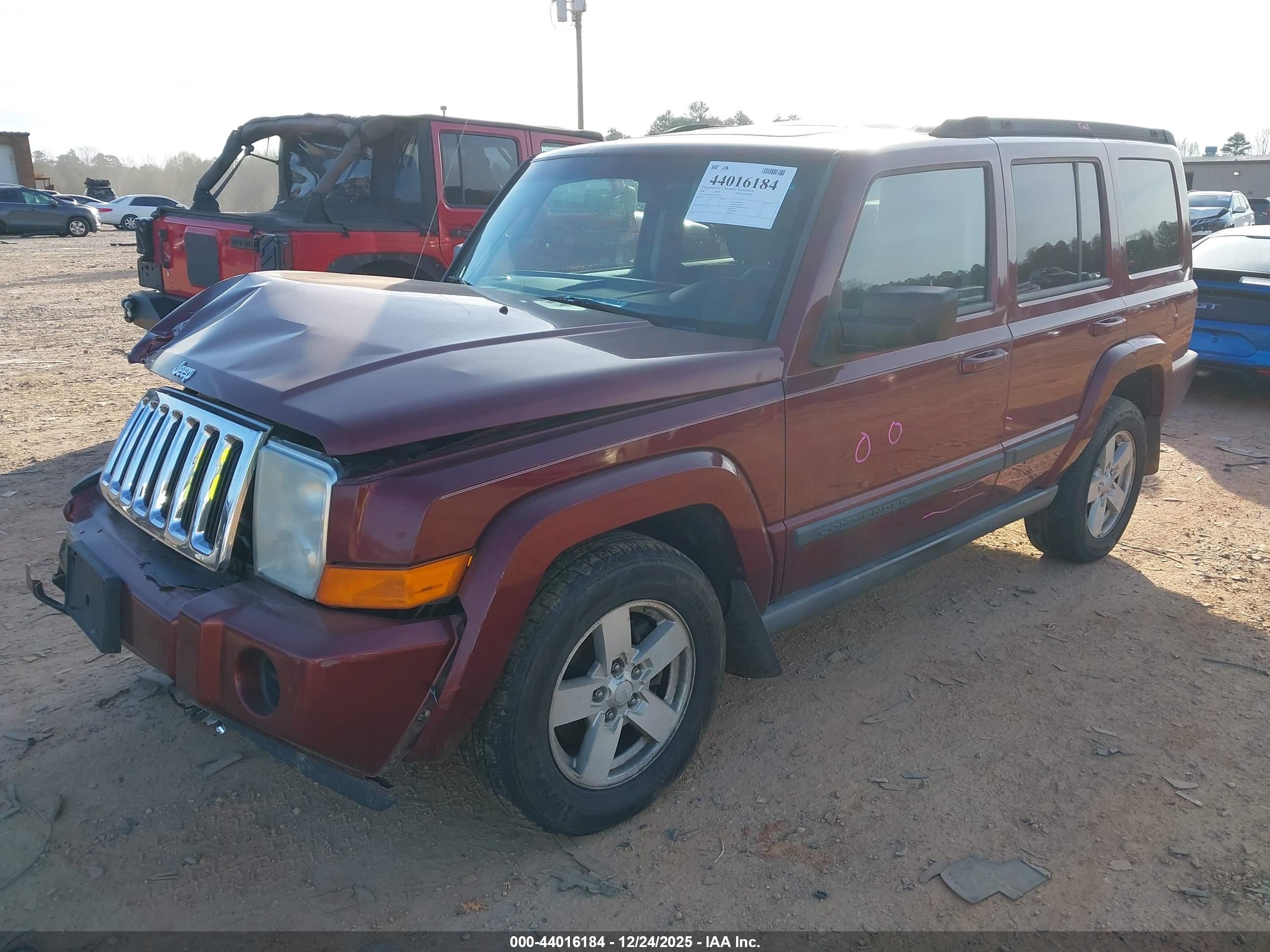 JEEP COMMANDER image 2