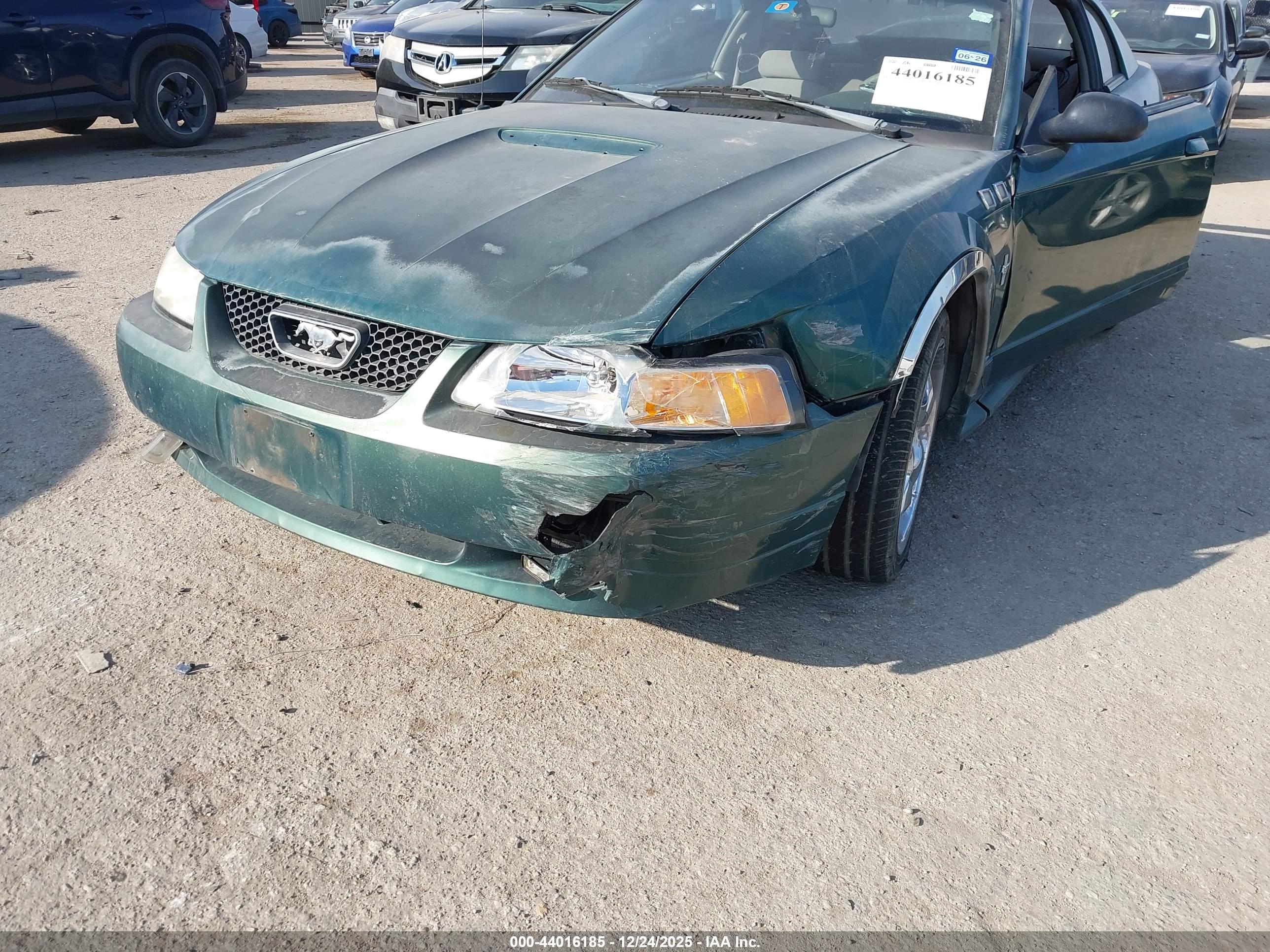 FORD MUSTANG image 6