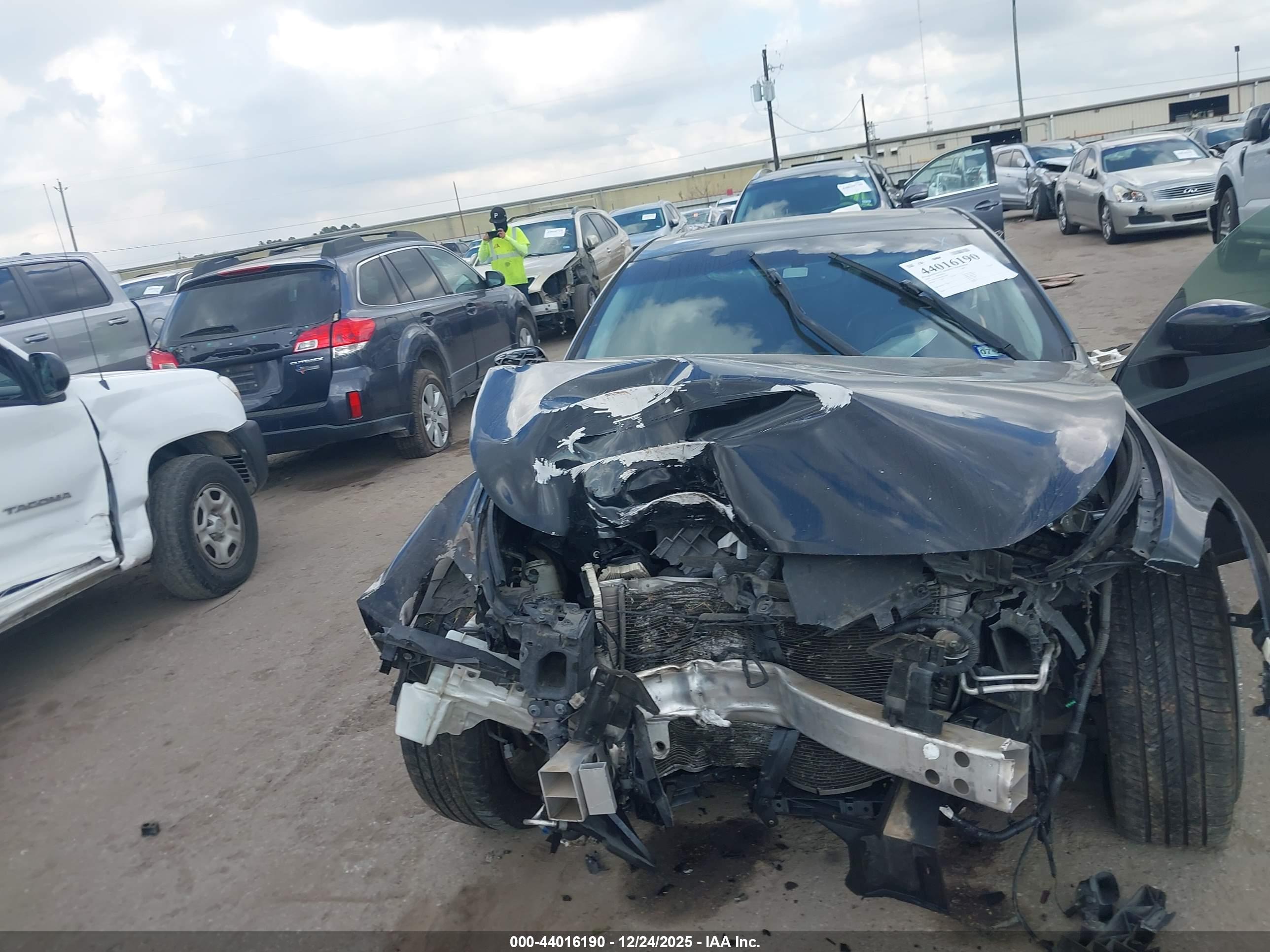 INFINITI Q60 image 6
