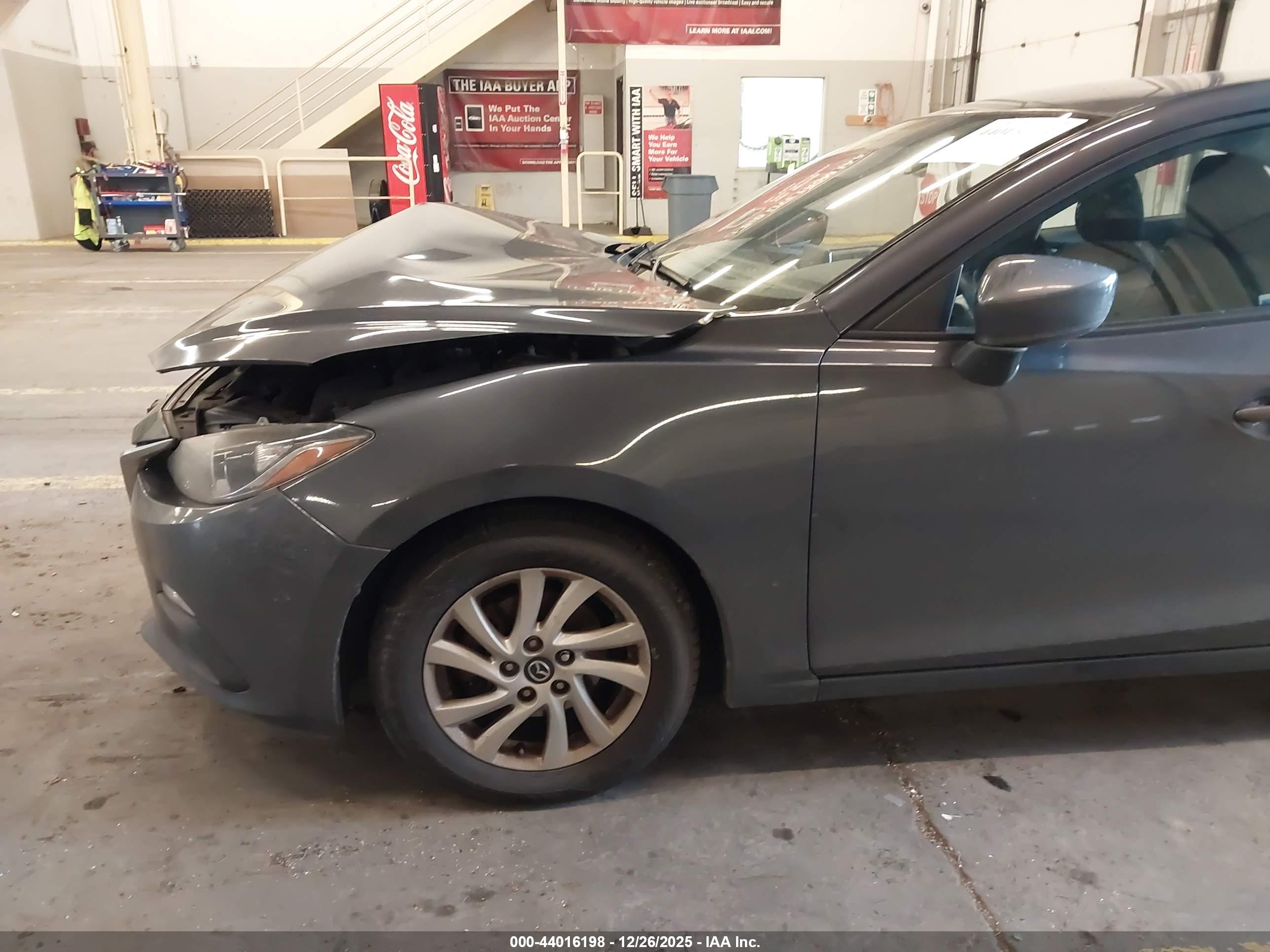 MAZDA MAZDA3 image 6