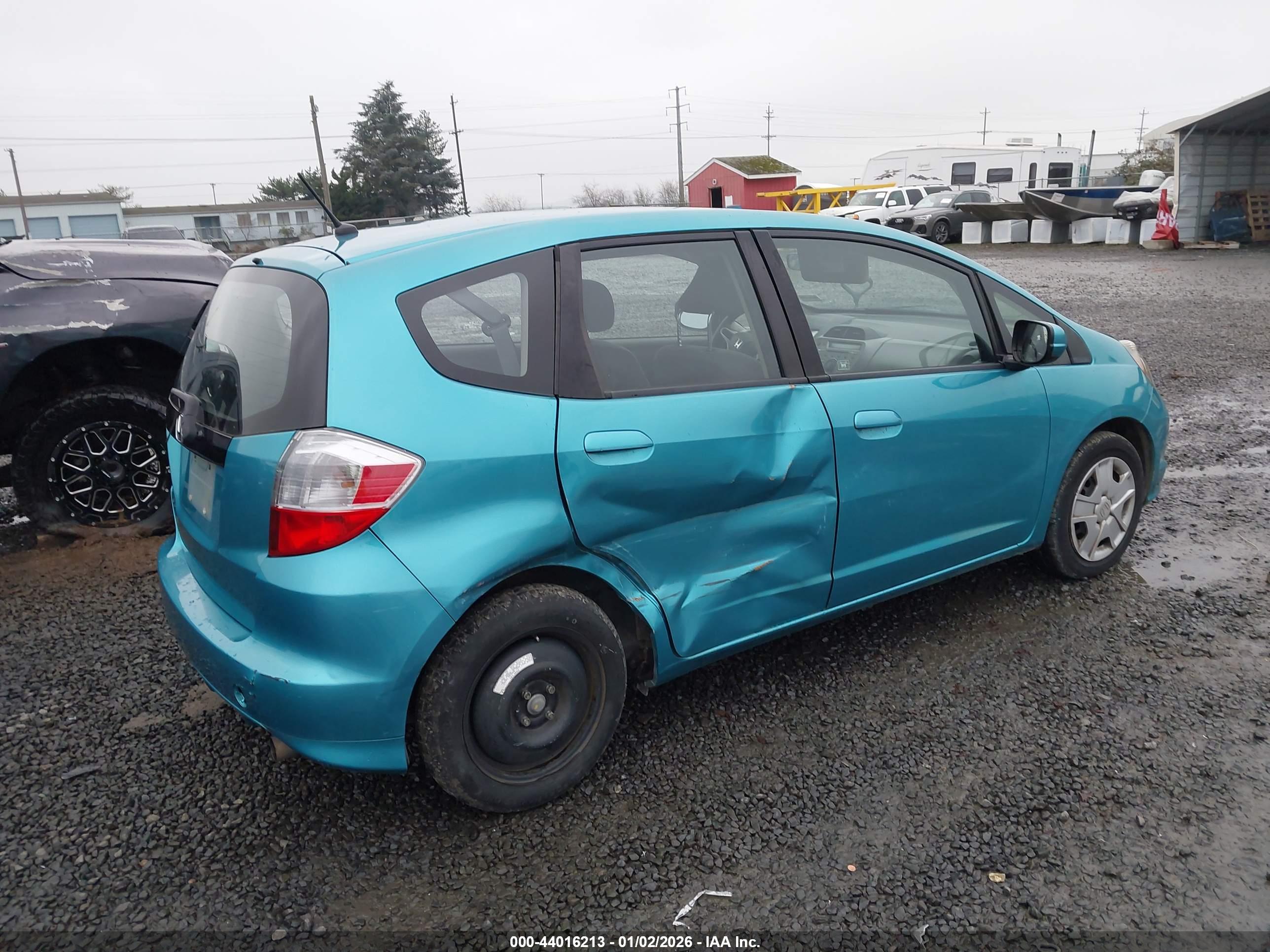 HONDA FIT image 4