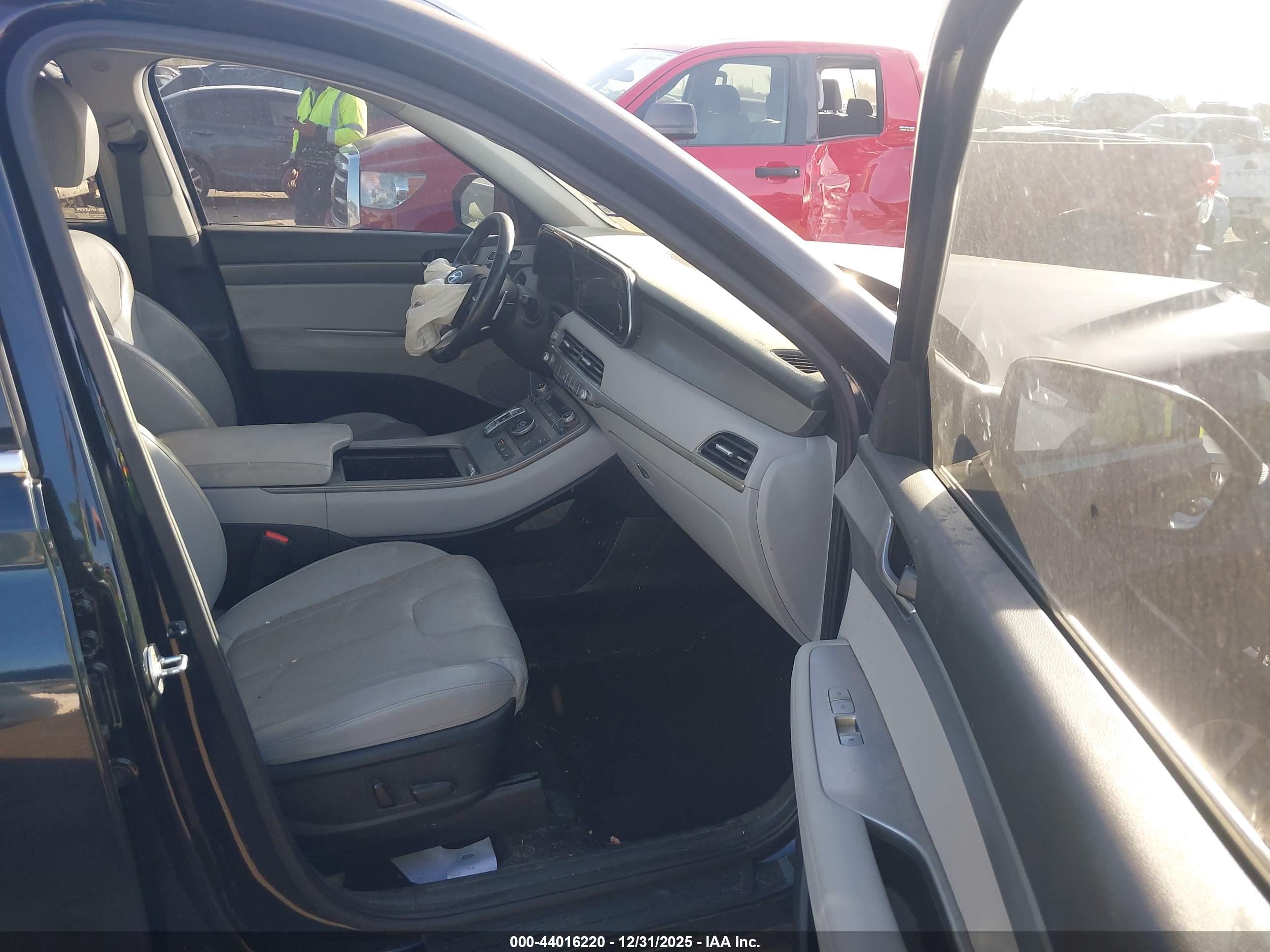 HYUNDAI PALISADE image 5