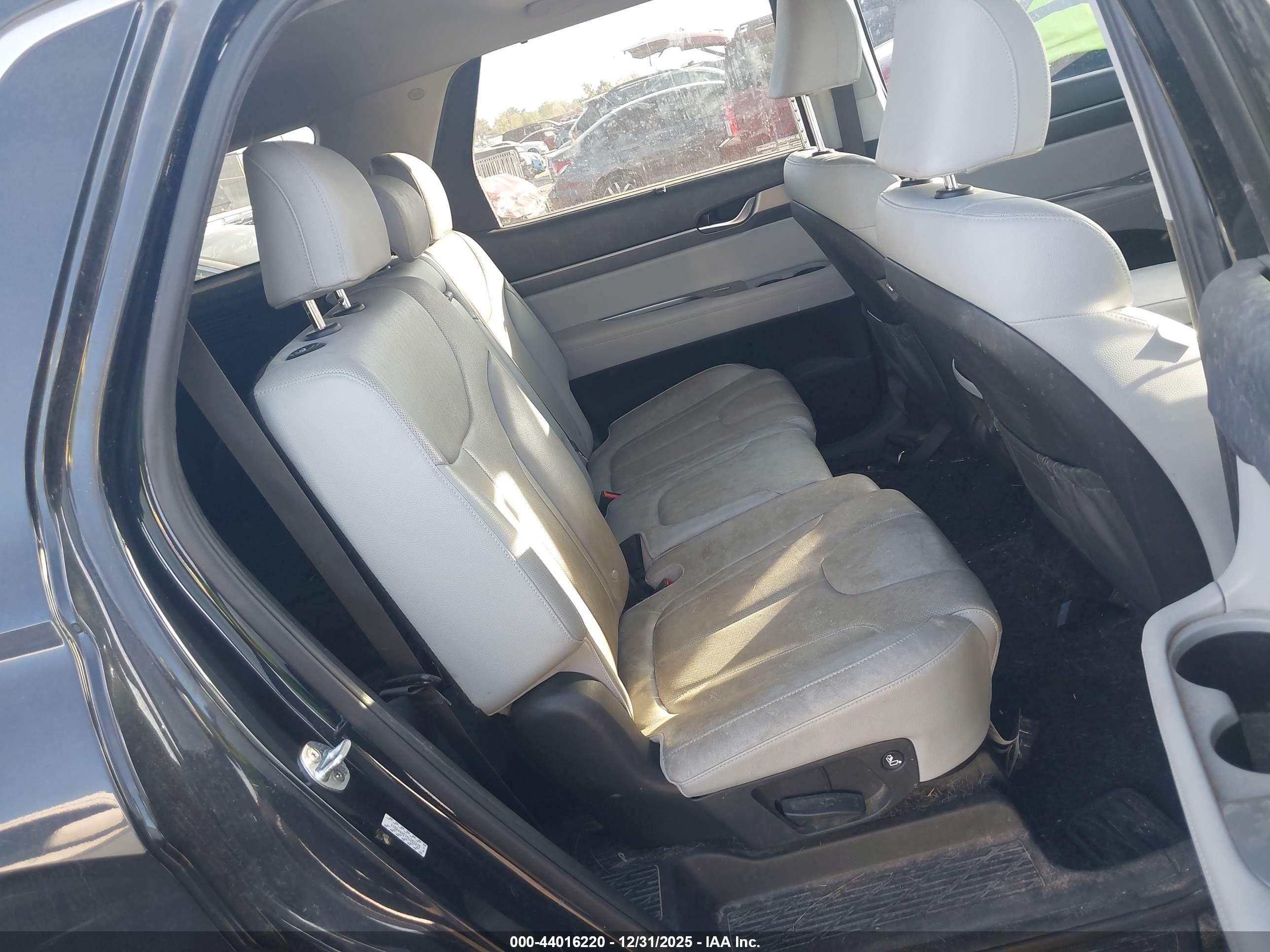 HYUNDAI PALISADE image 8
