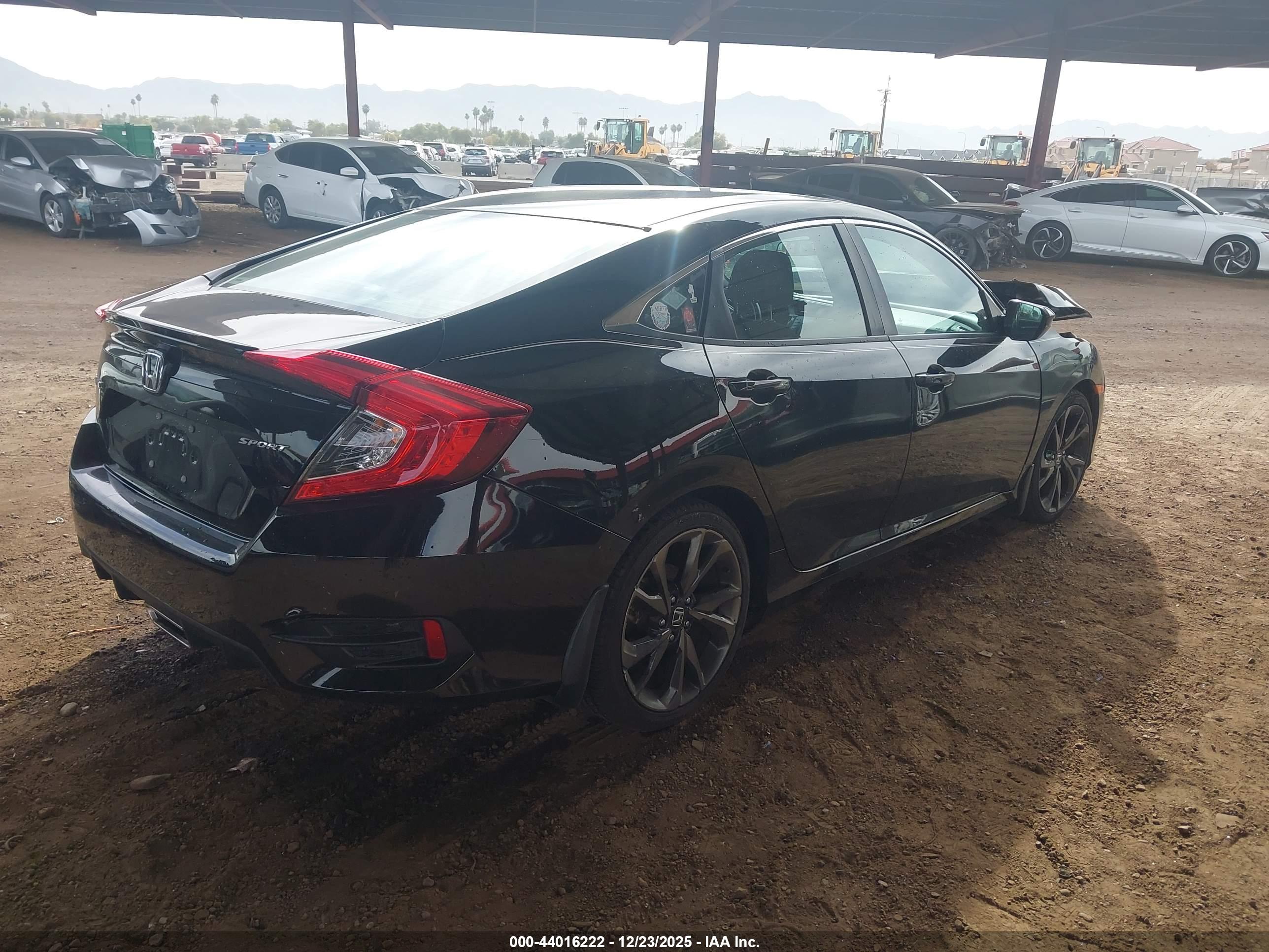 HONDA CIVIC image 4