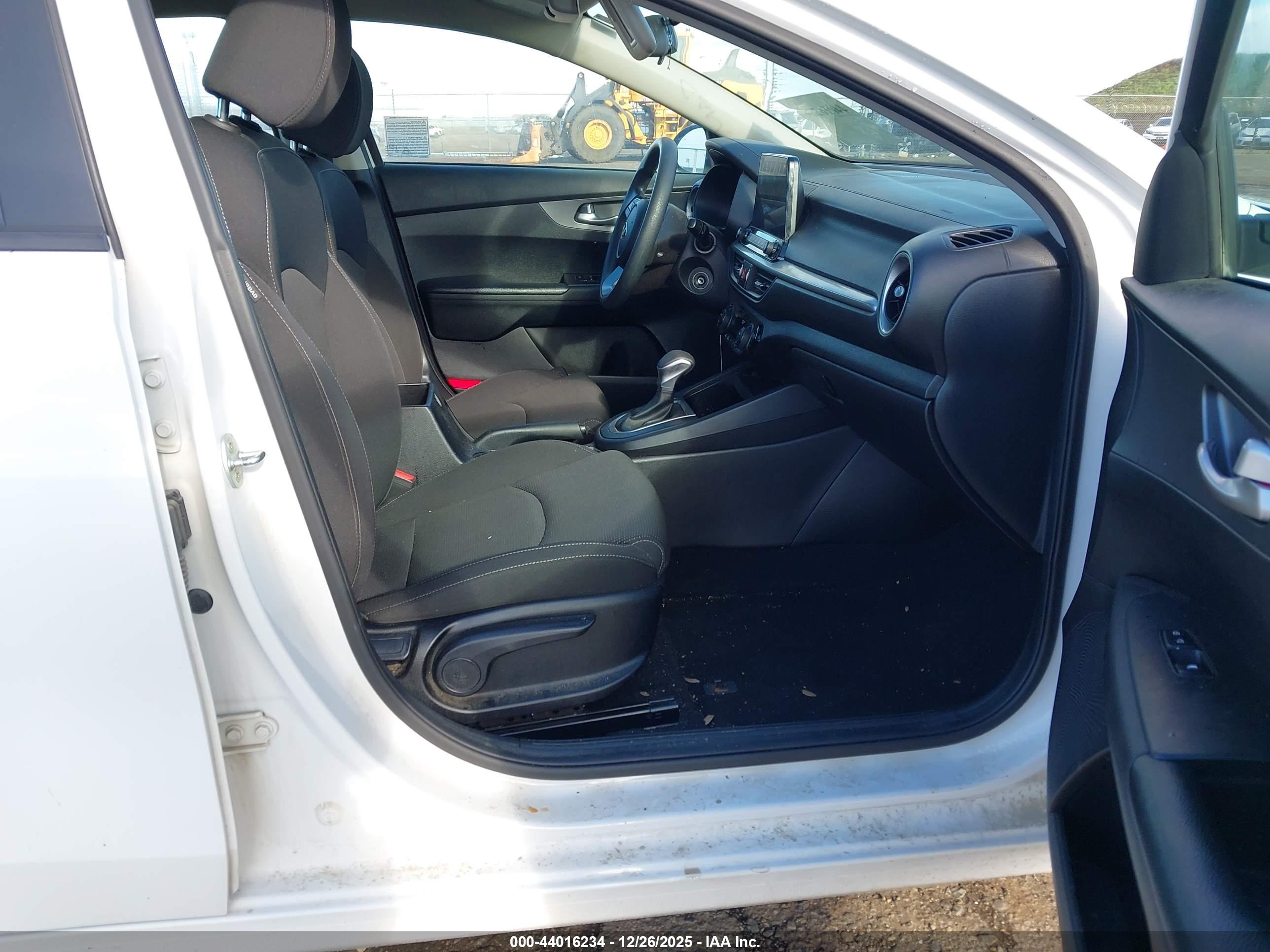KIA FORTE image 5