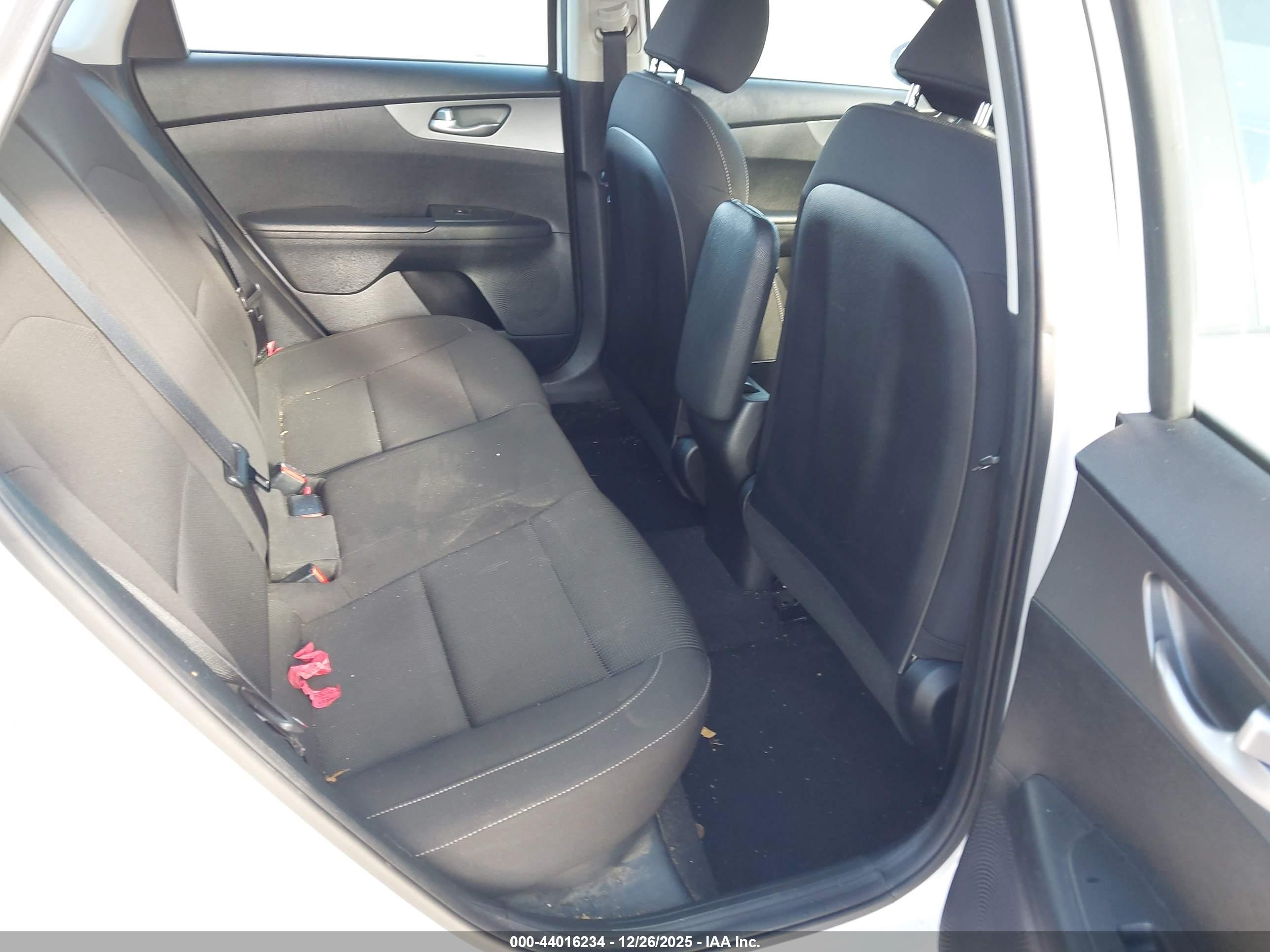 KIA FORTE image 8