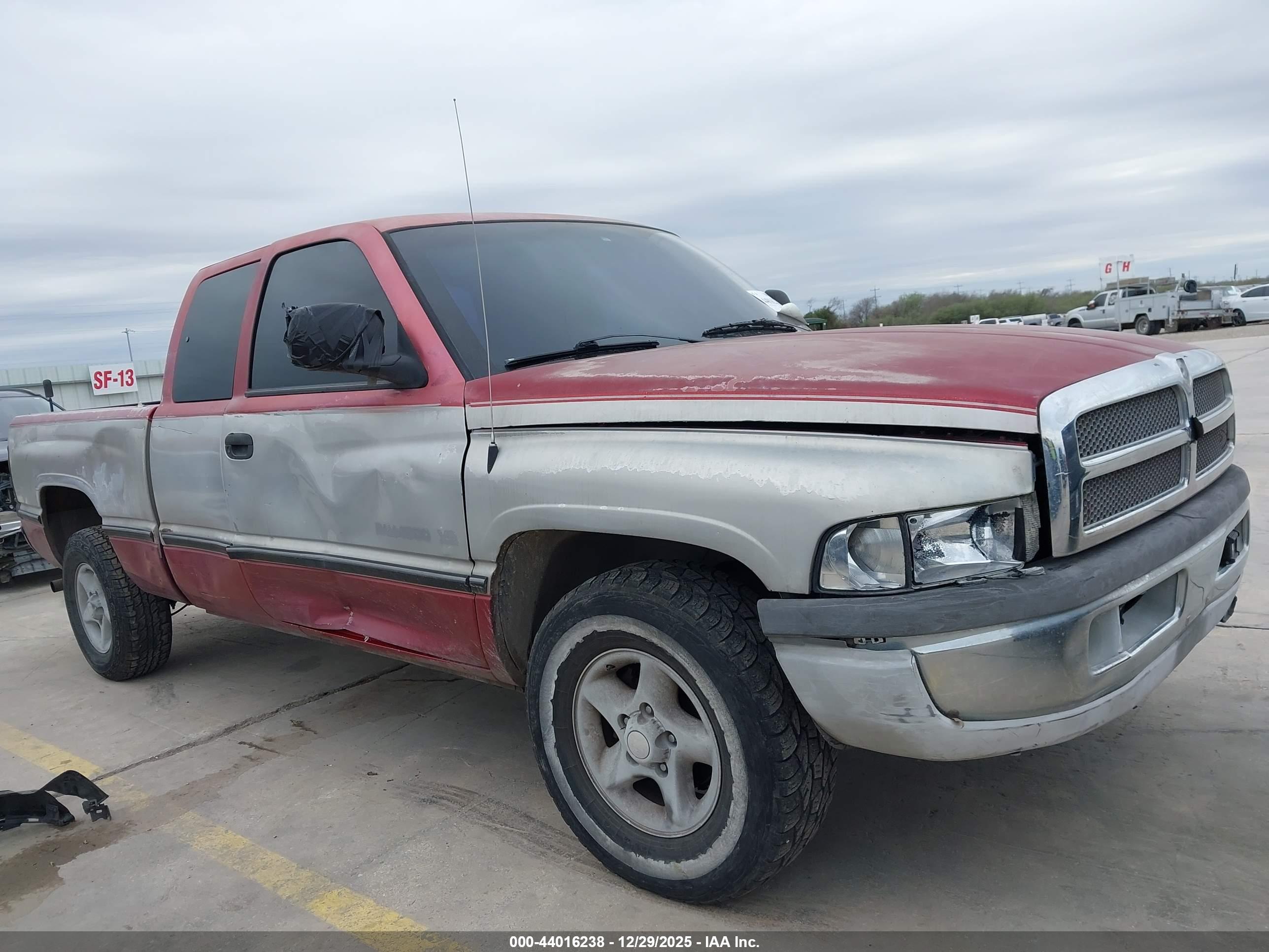 DODGE RAM image 6