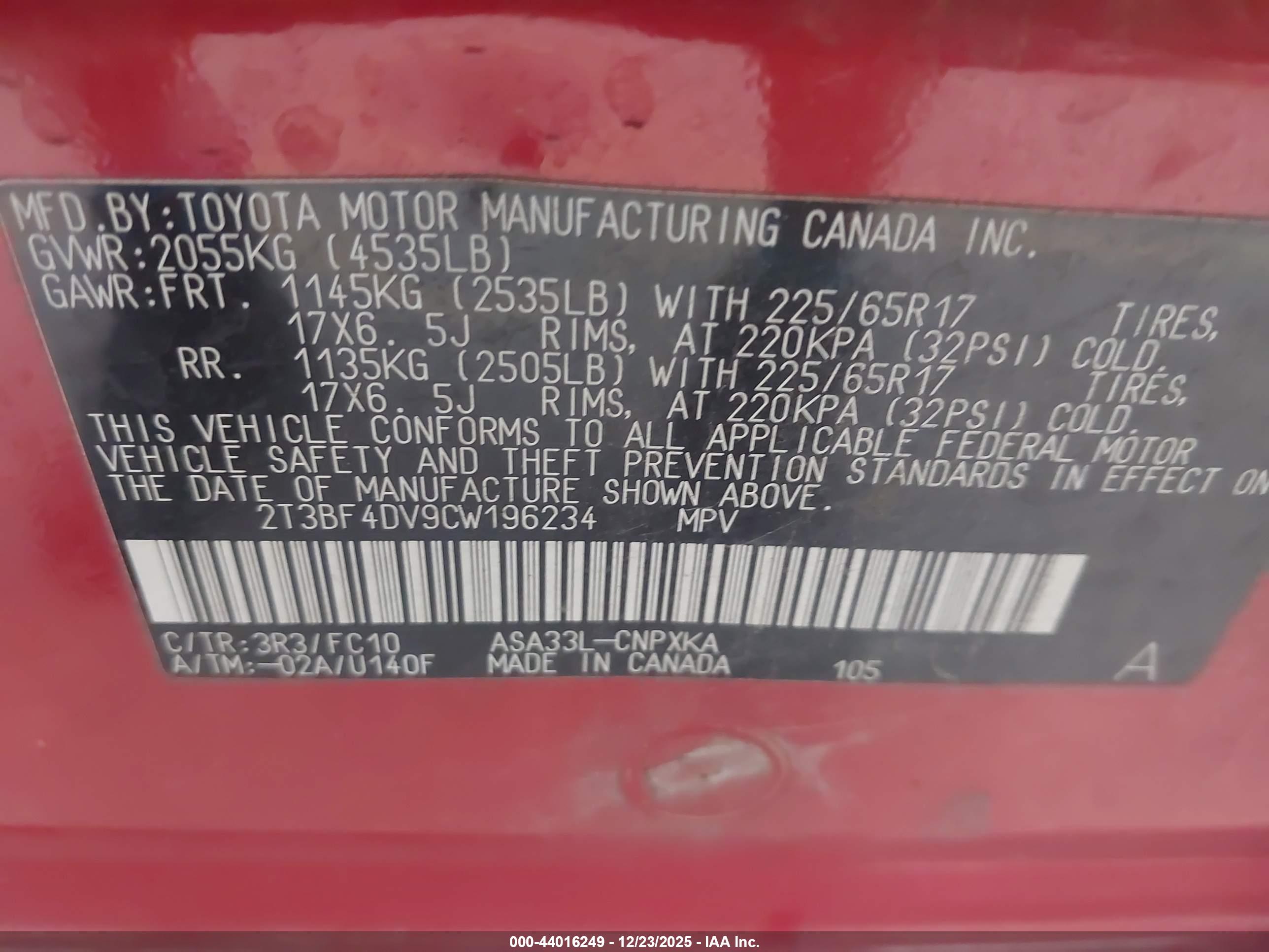 TOYOTA RAV4 image 9