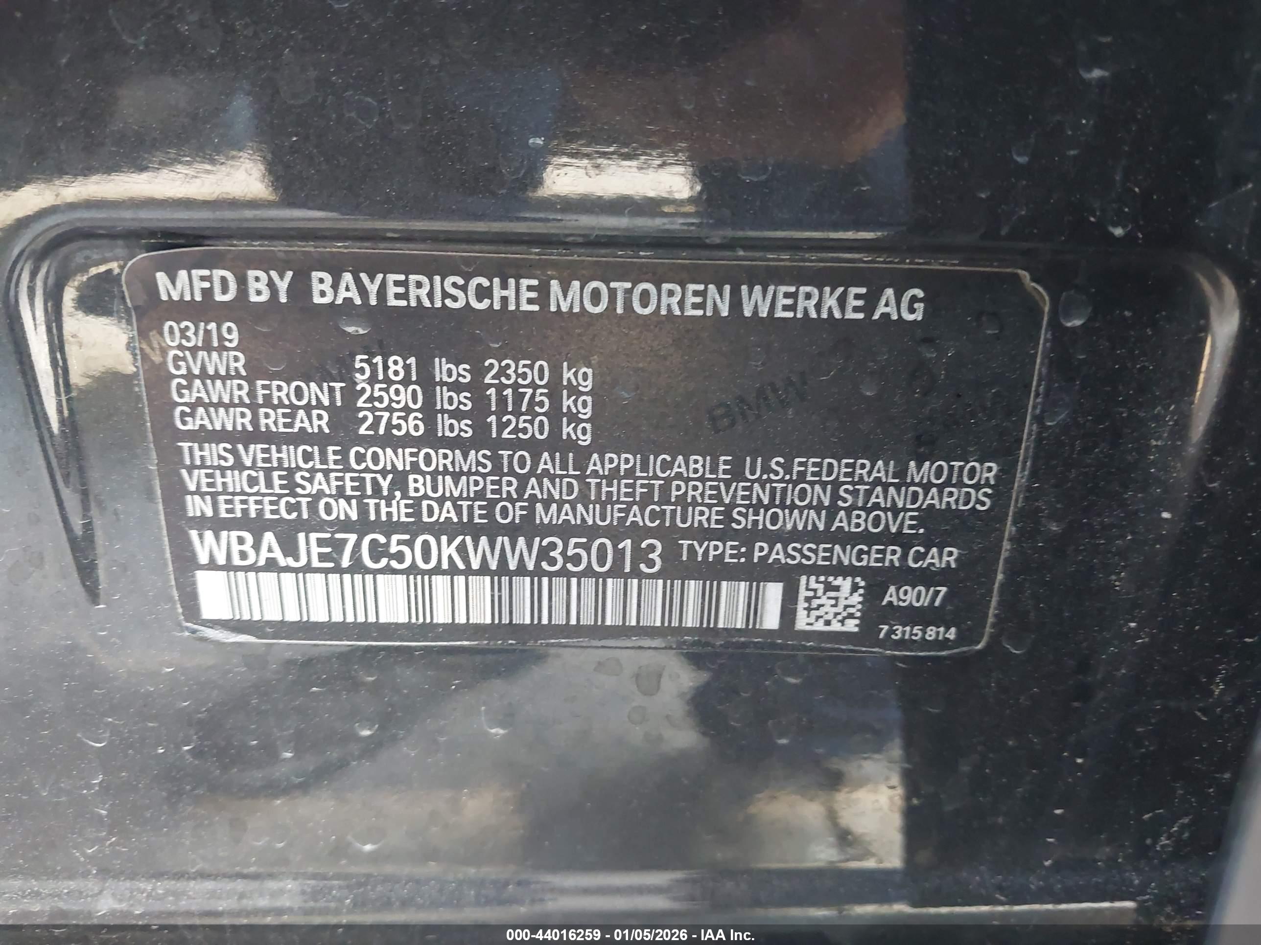 BMW 540I image 9