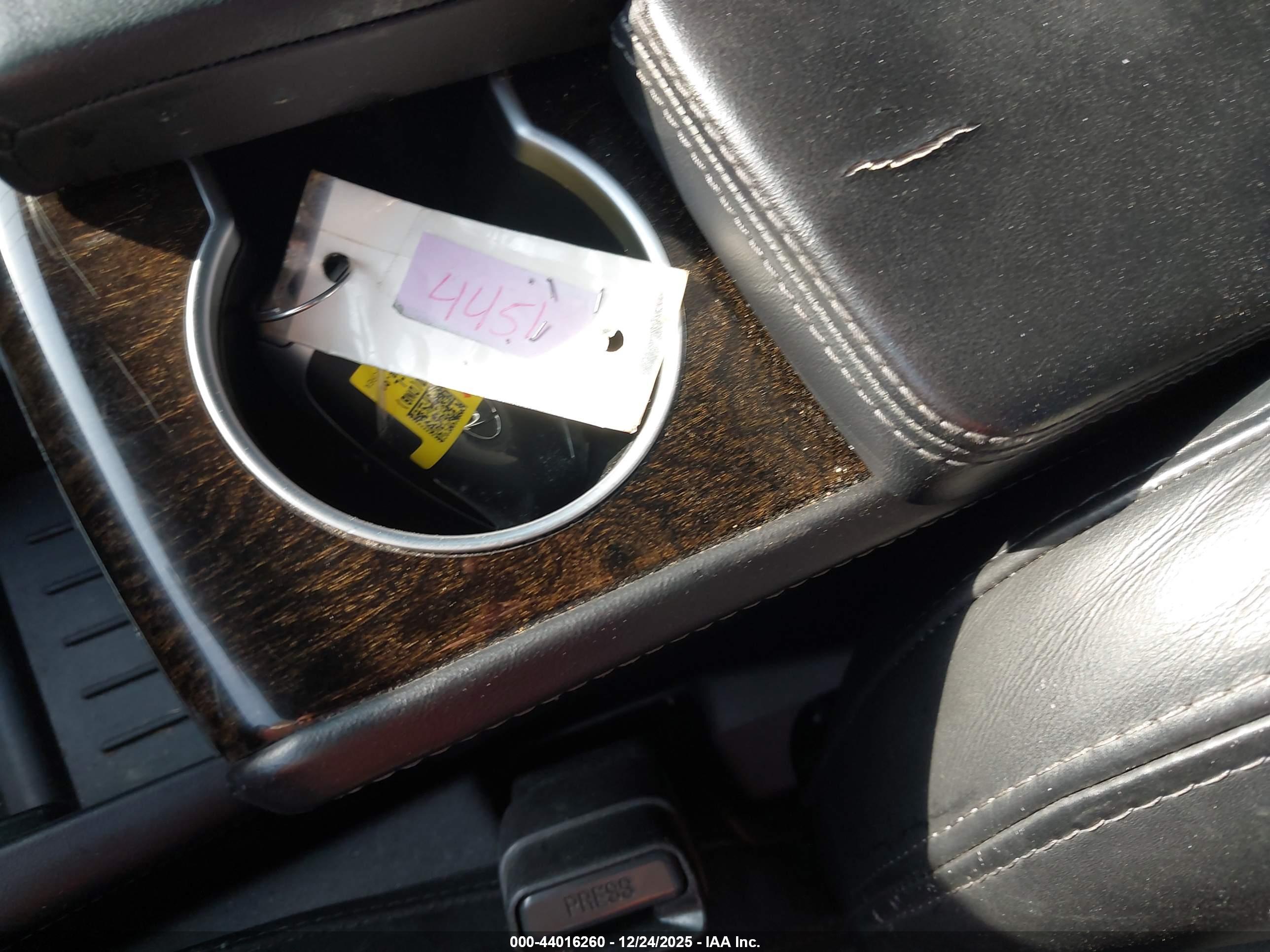 TESLA MODEL image 11