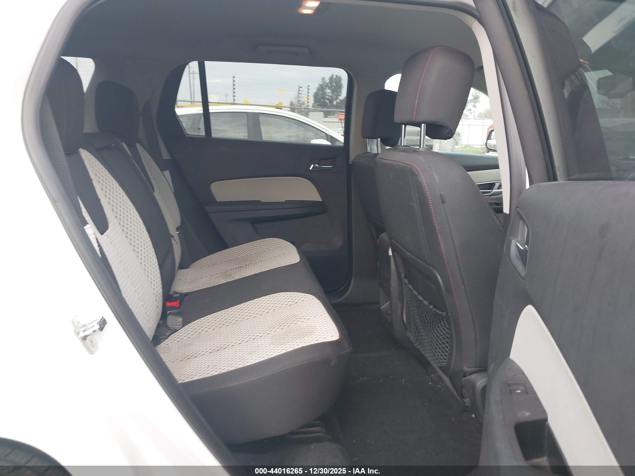 GMC TERRAIN image 8