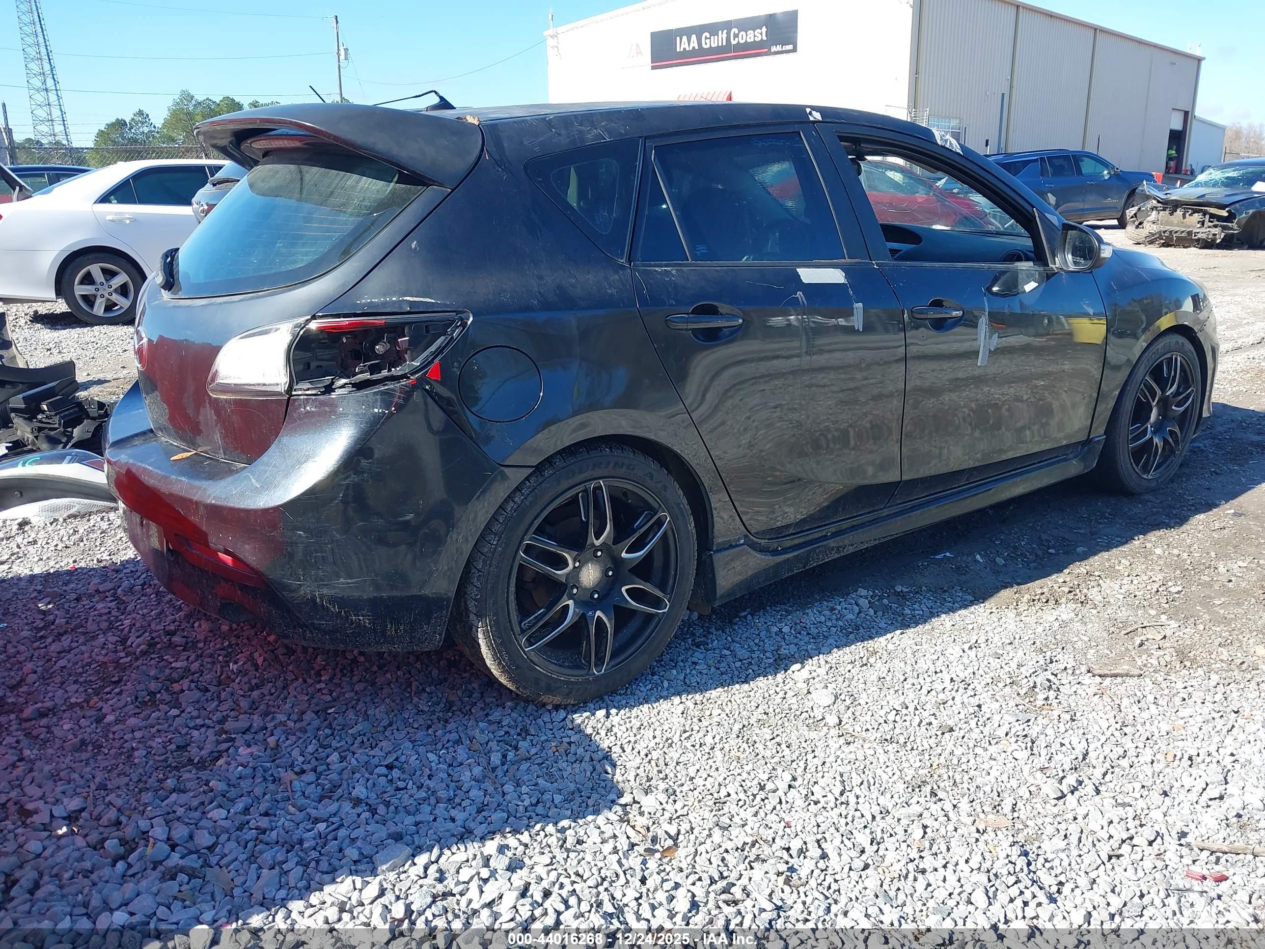 MAZDA MAZDASPEED3 image 4