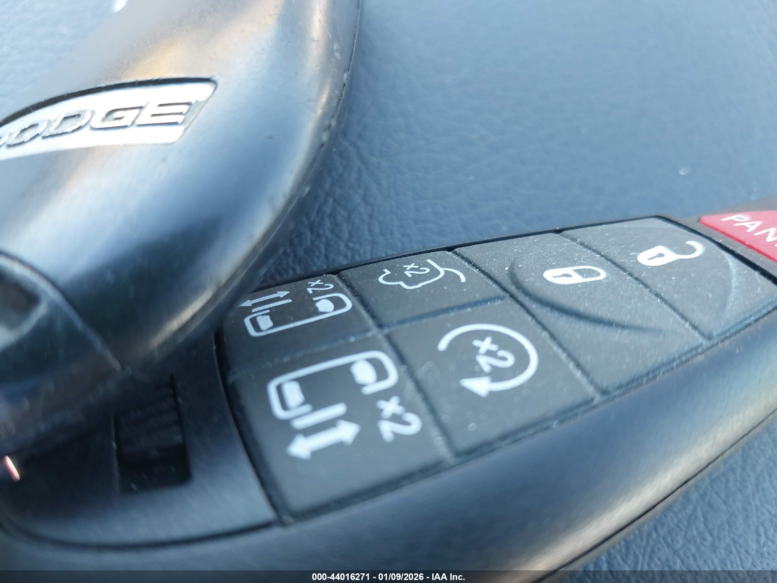 DODGE GRAND image 11