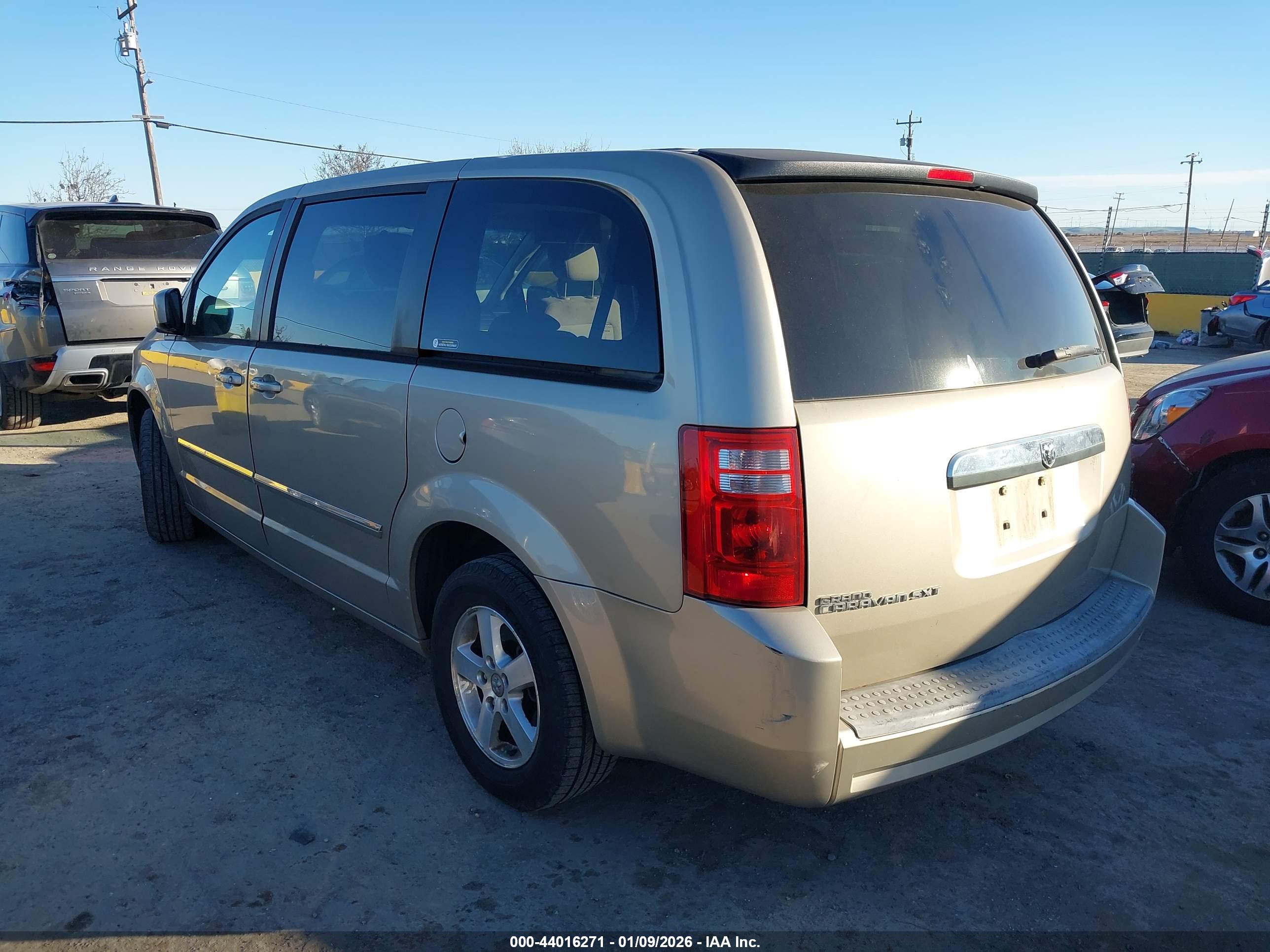 DODGE GRAND image 3