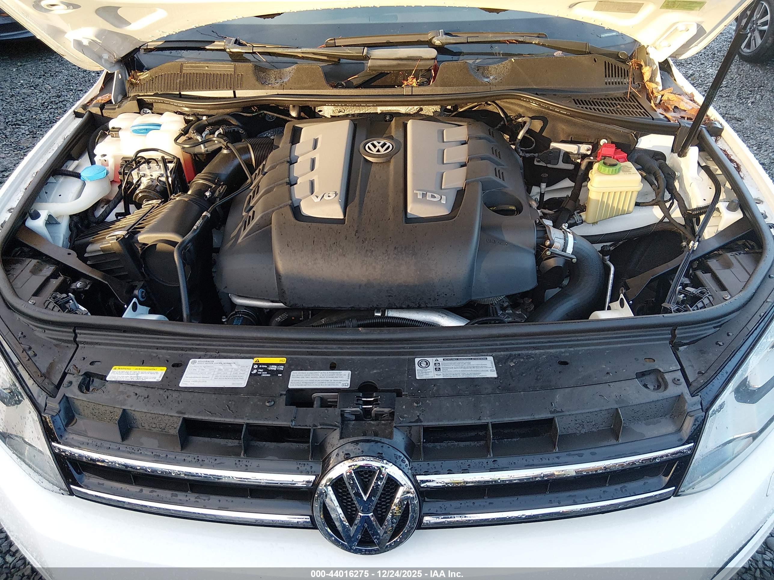VOLKSWAGEN TOUAREG image 10
