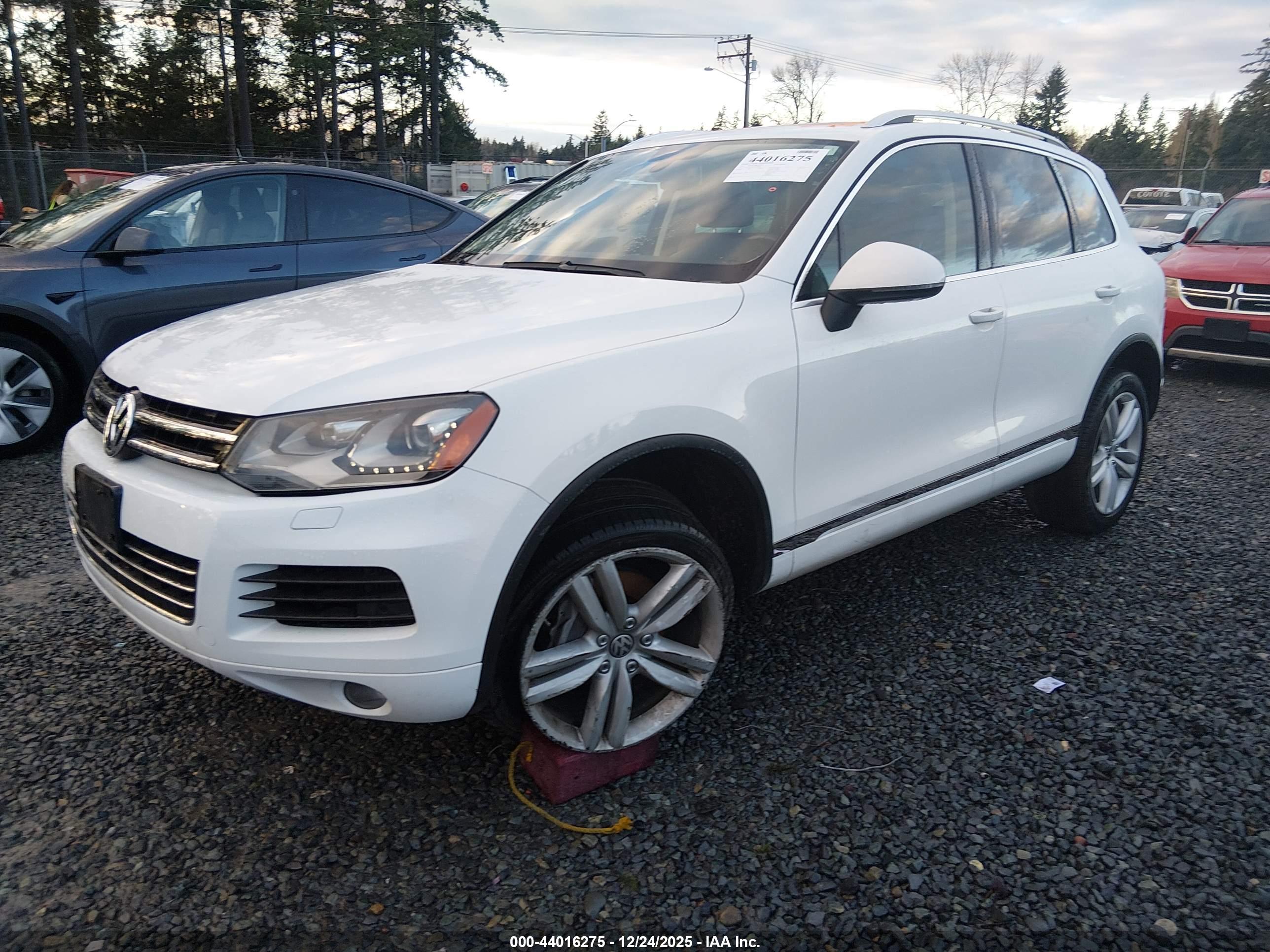 VOLKSWAGEN TOUAREG image 2