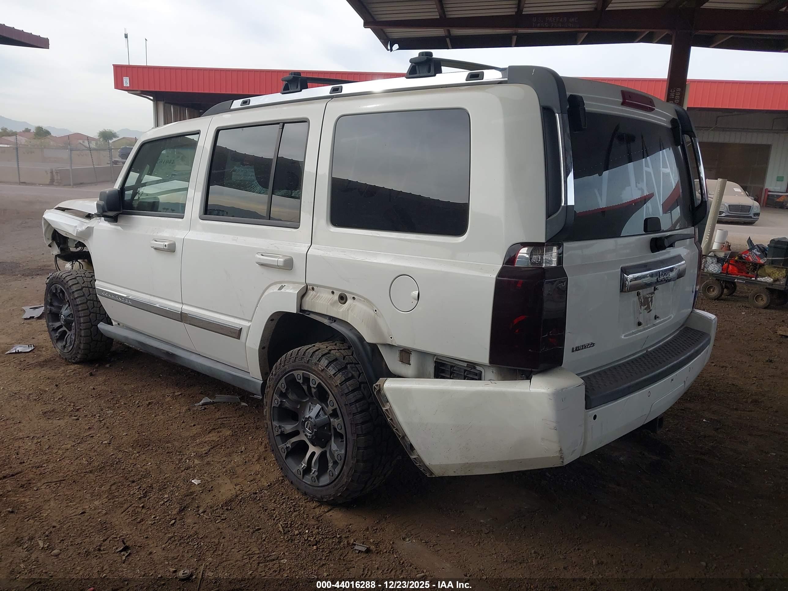 JEEP COMMANDER image 3
