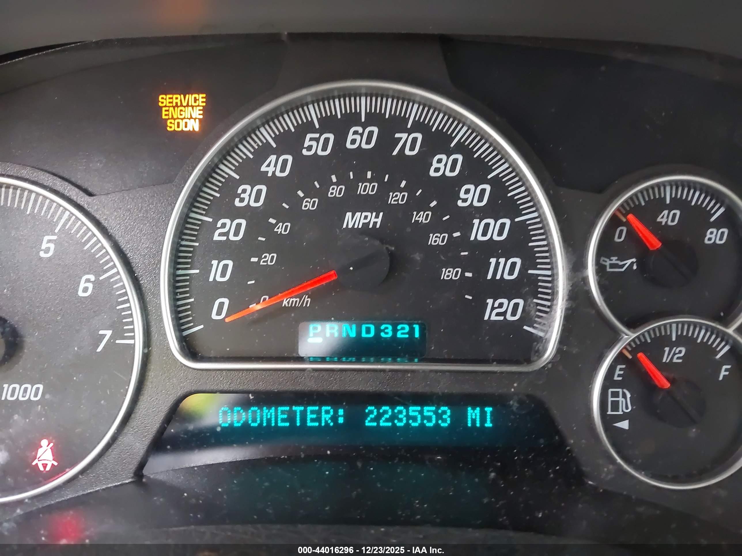 GMC ENVOY image 7