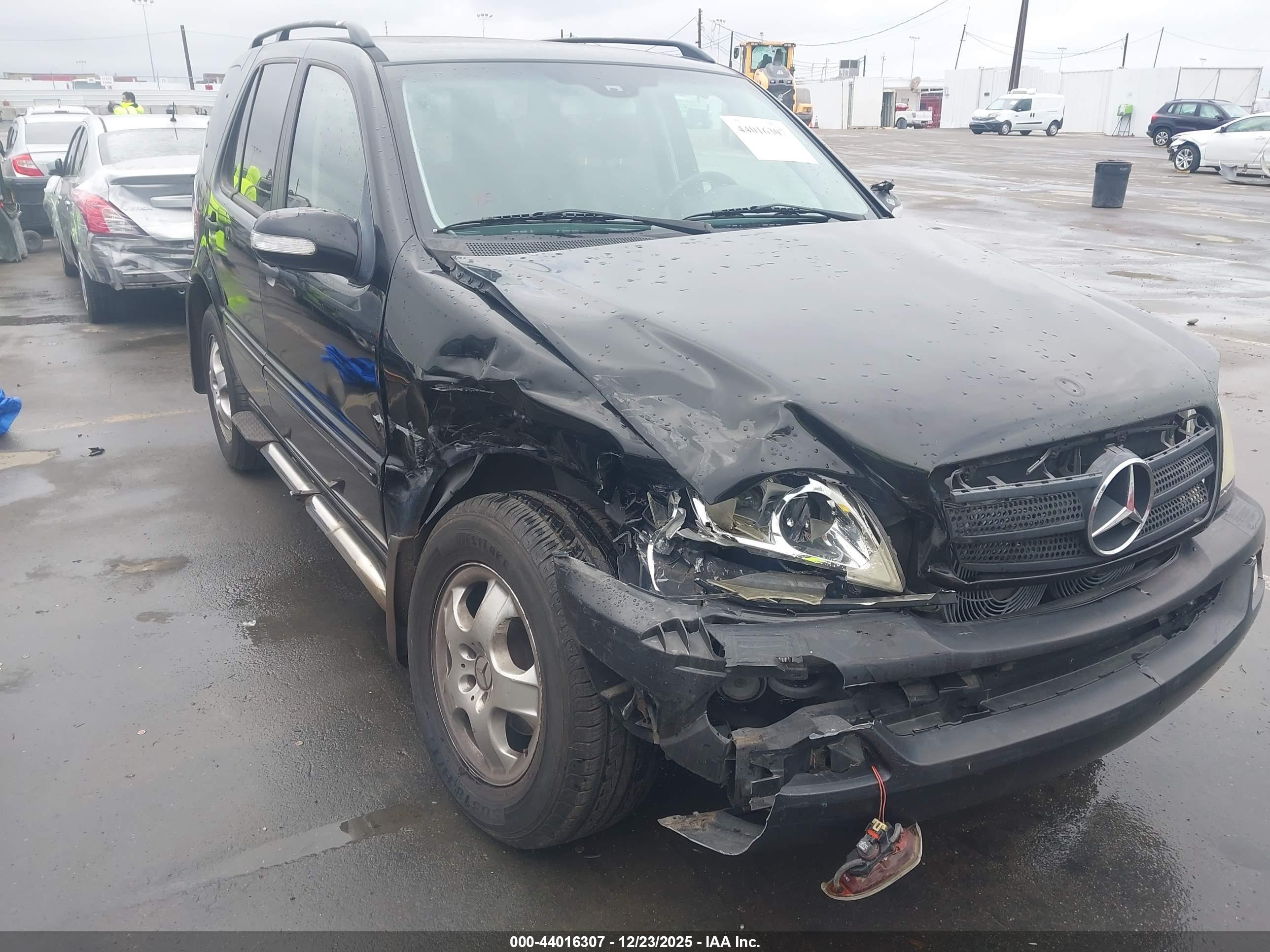MERCEDES-BENZ ML image 6