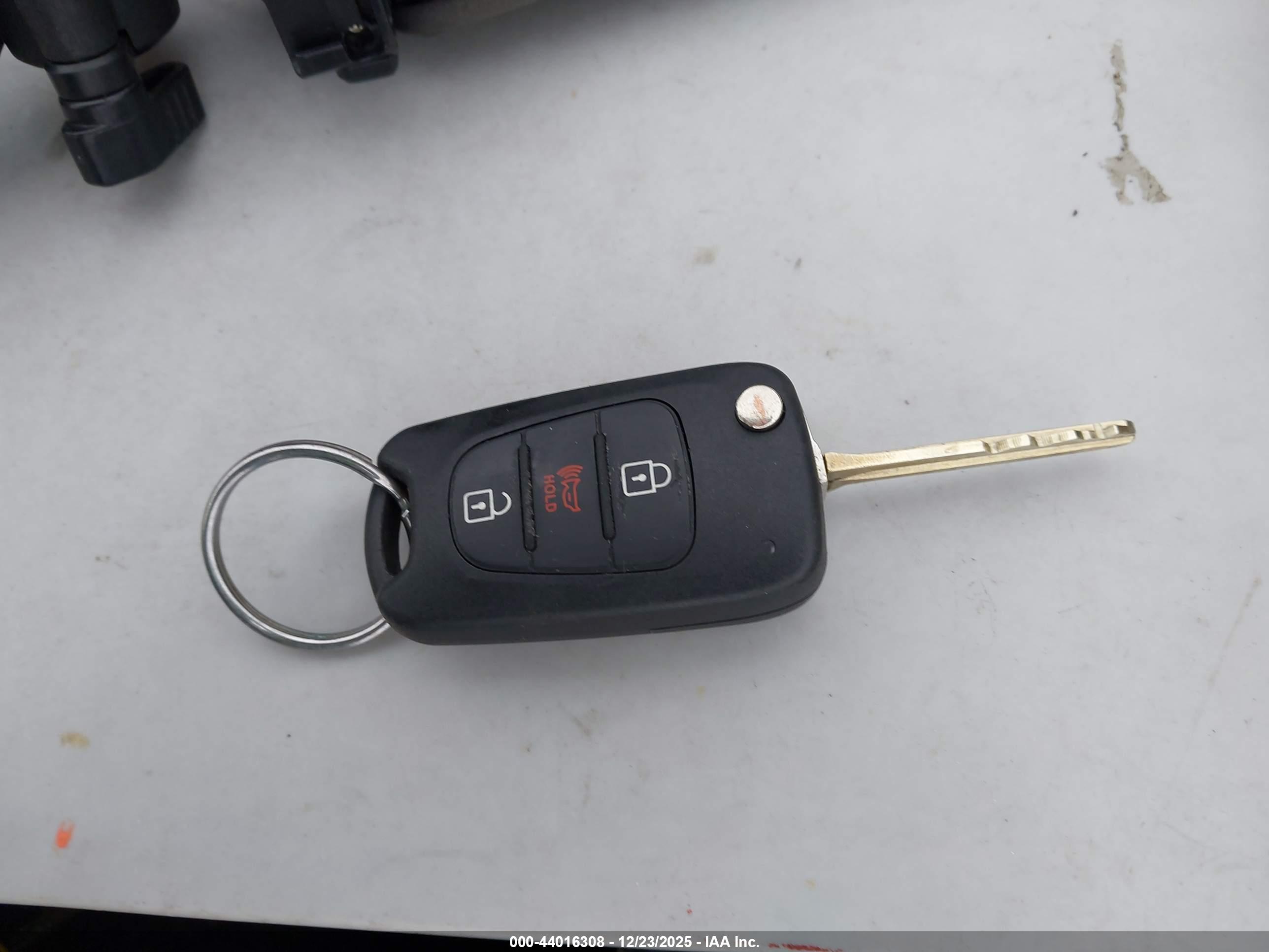 KIA SOUL image 11