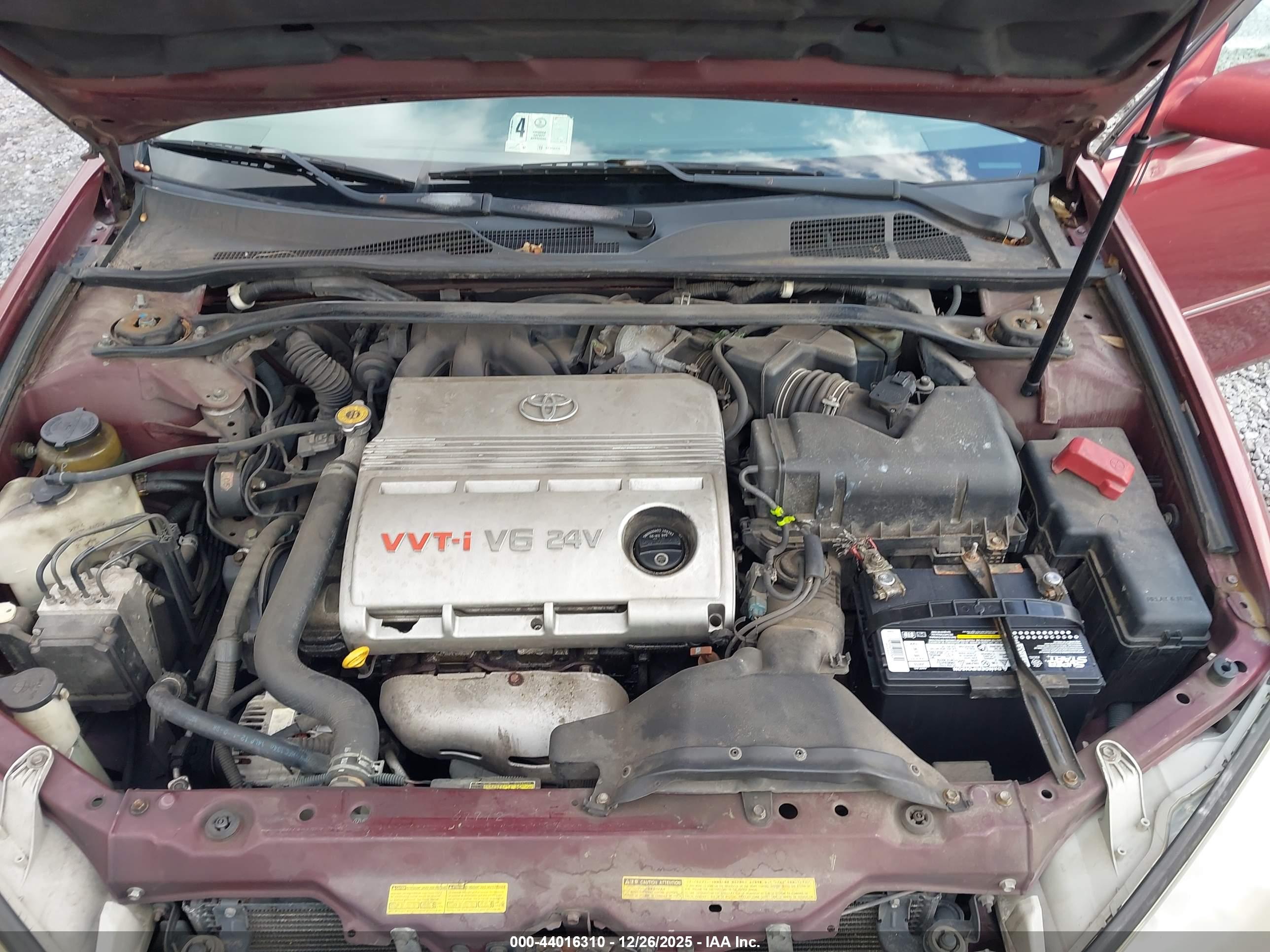 TOYOTA CAMRY image 10