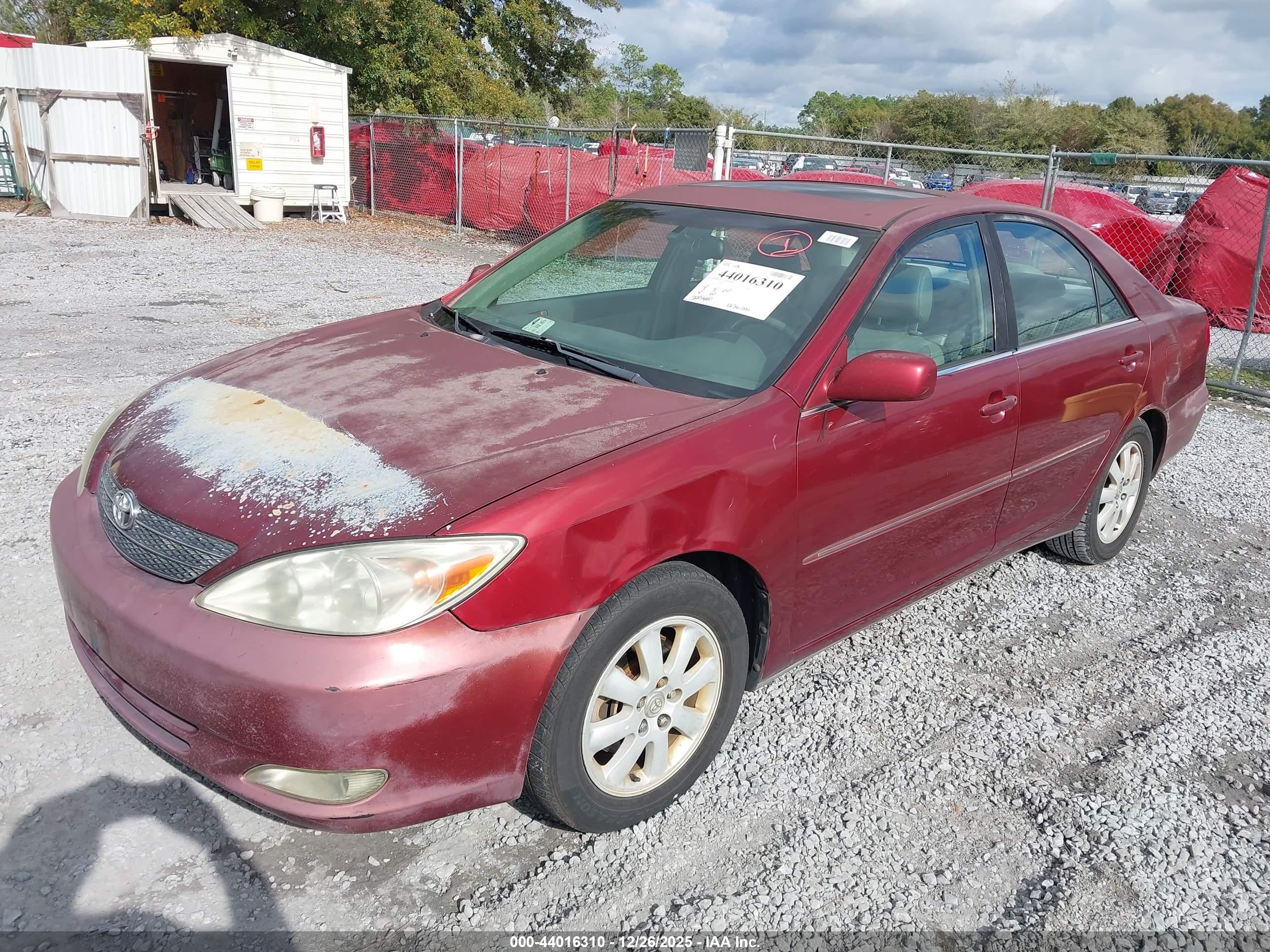 TOYOTA CAMRY image 2