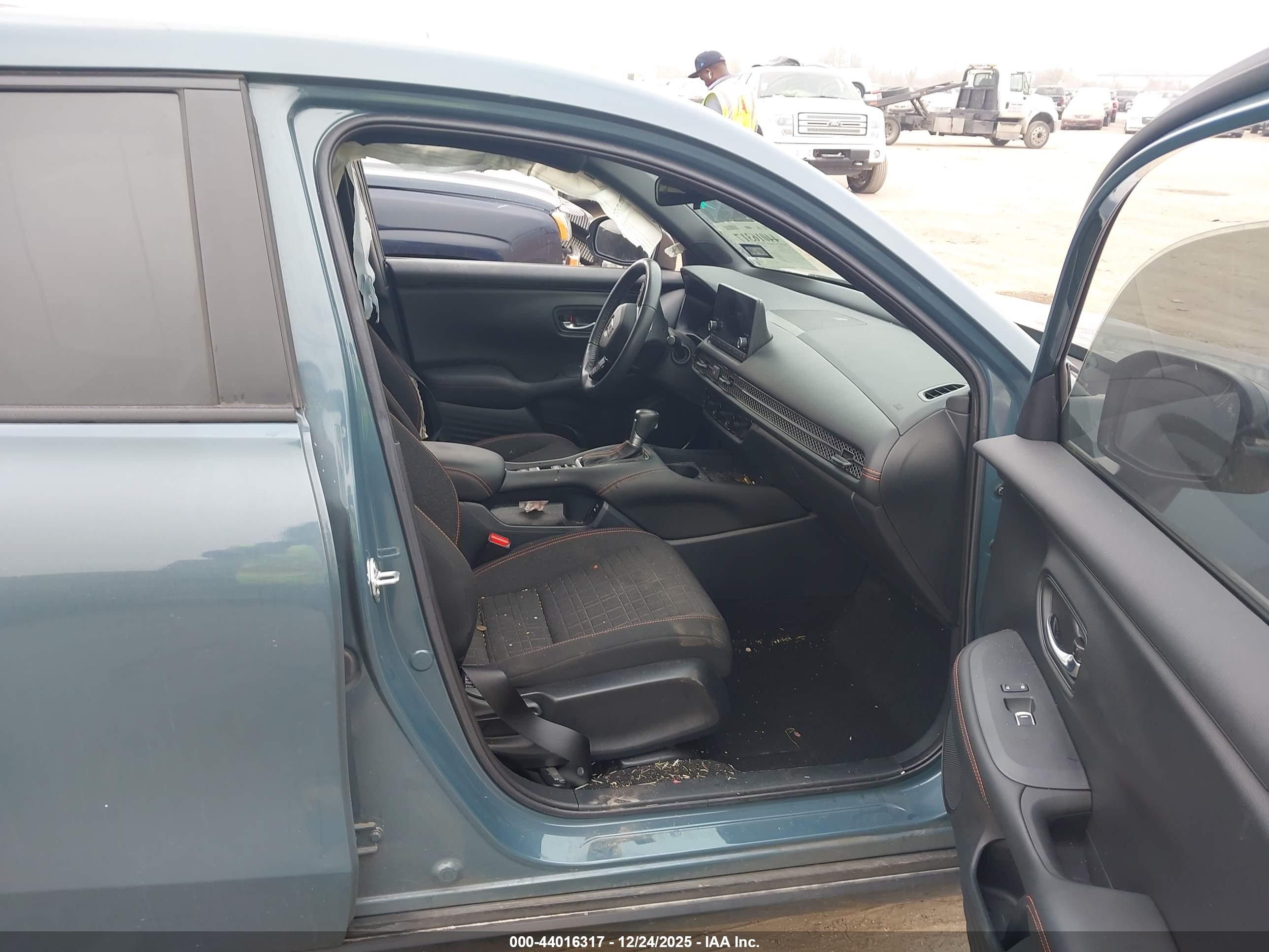 HONDA HR-V image 5