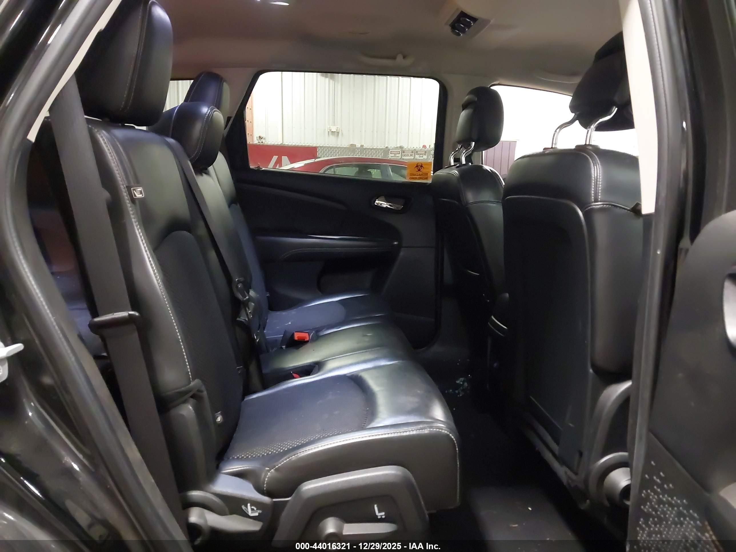 DODGE JOURNEY image 8