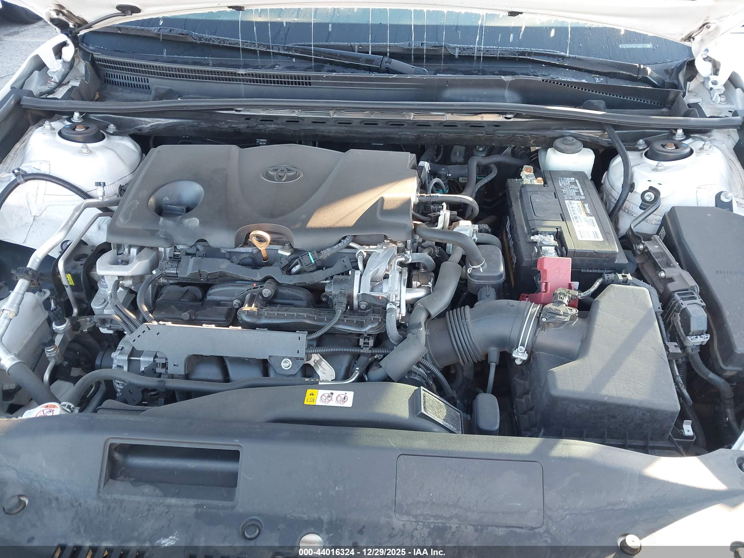 TOYOTA CAMRY image 10