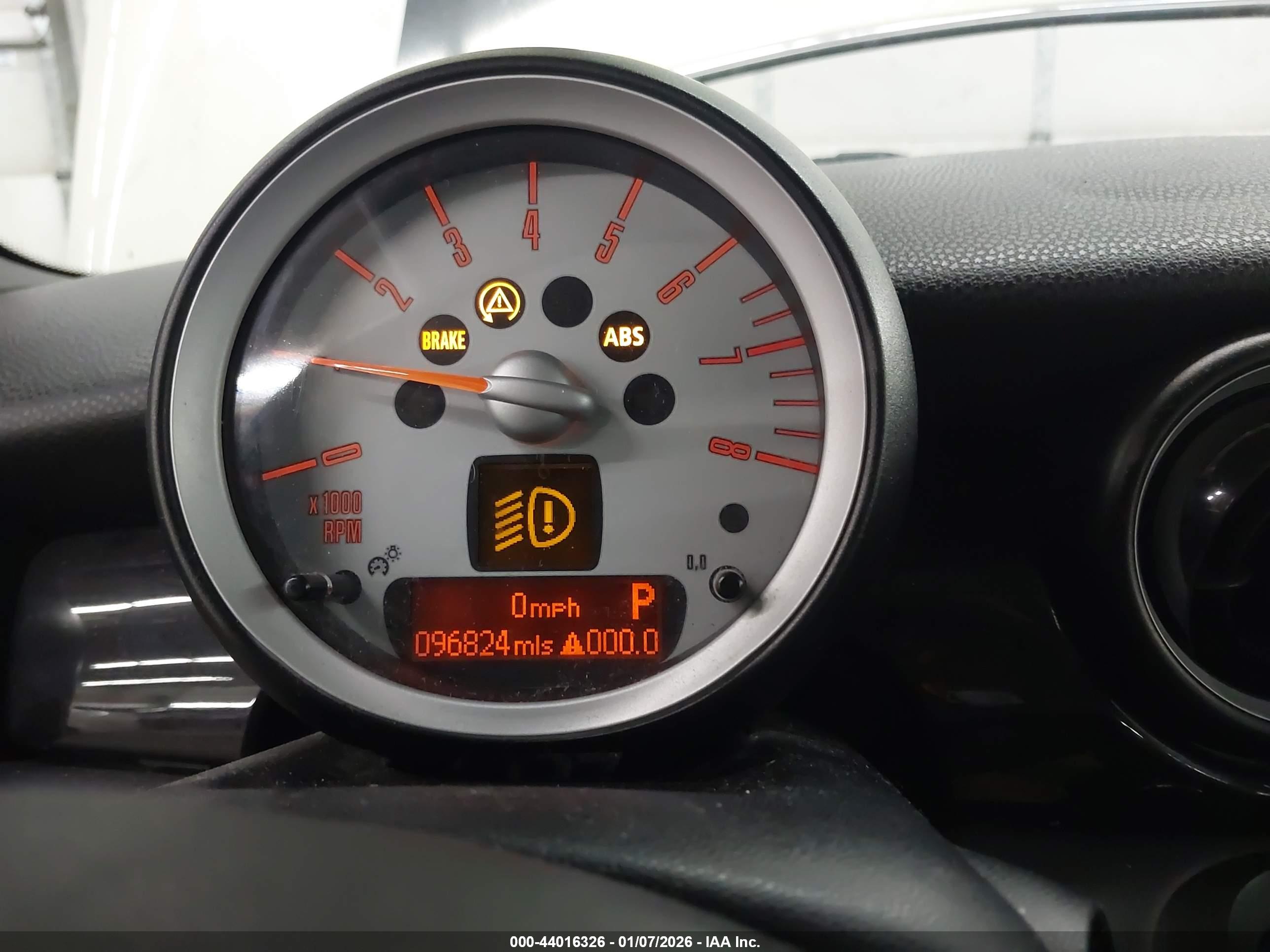 MINI COOPER image 7
