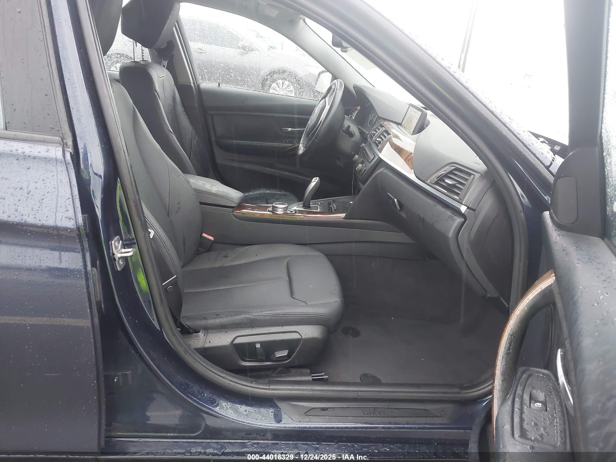 BMW 328I image 5