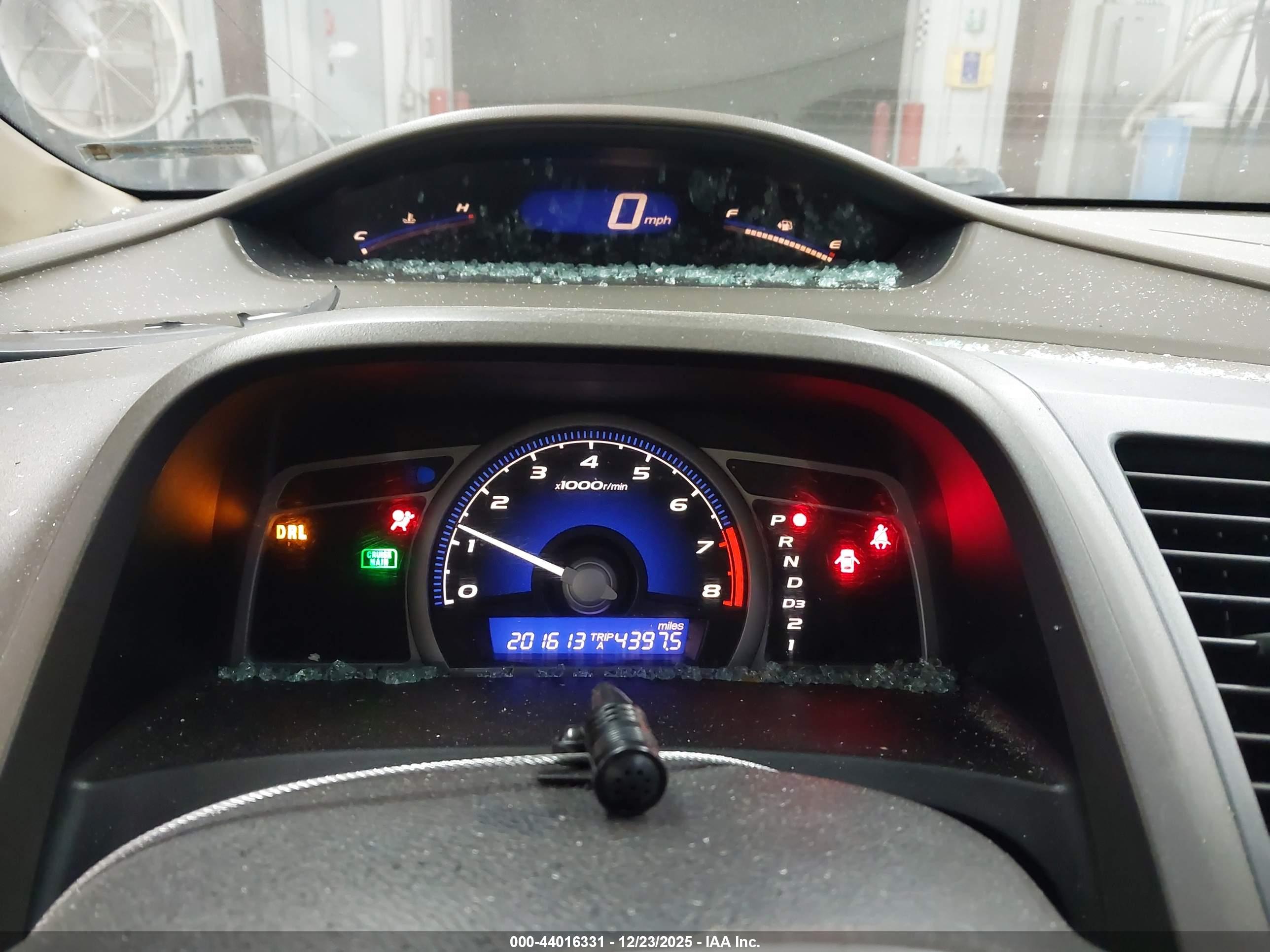 HONDA CIVIC image 7