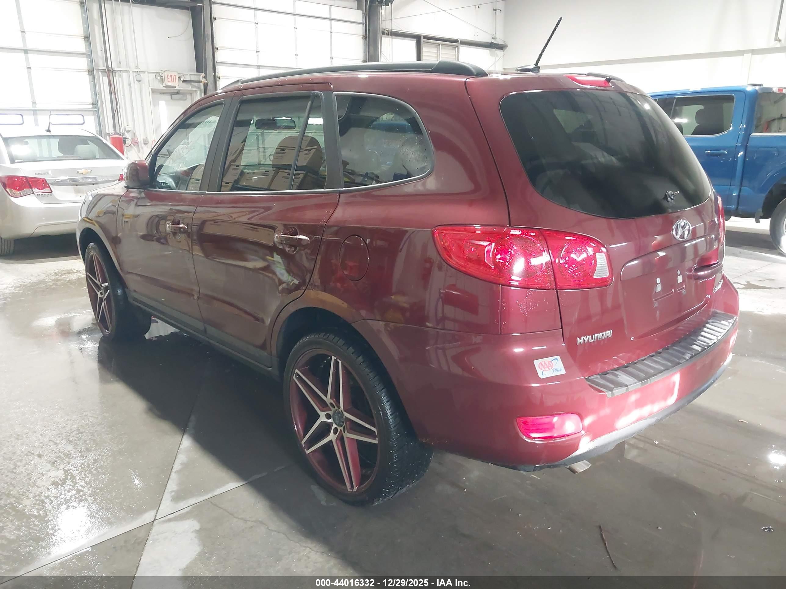 HYUNDAI SANTA image 3