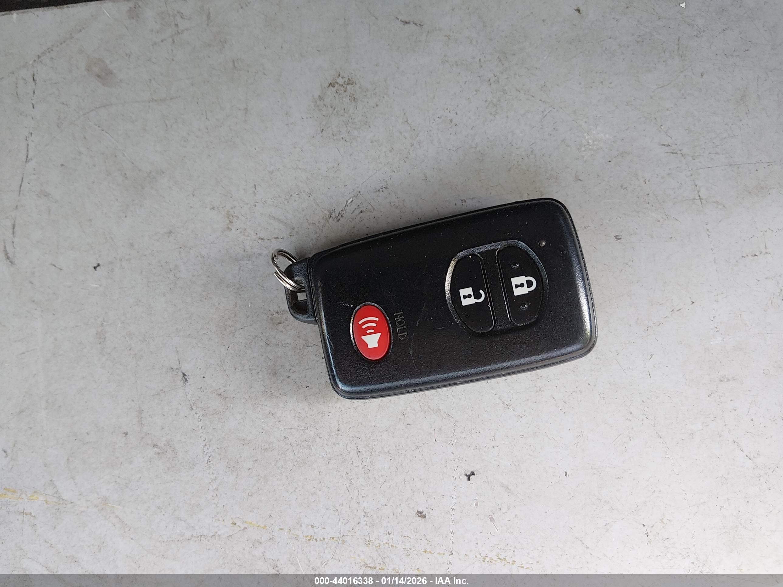 TOYOTA PRIUS image 11