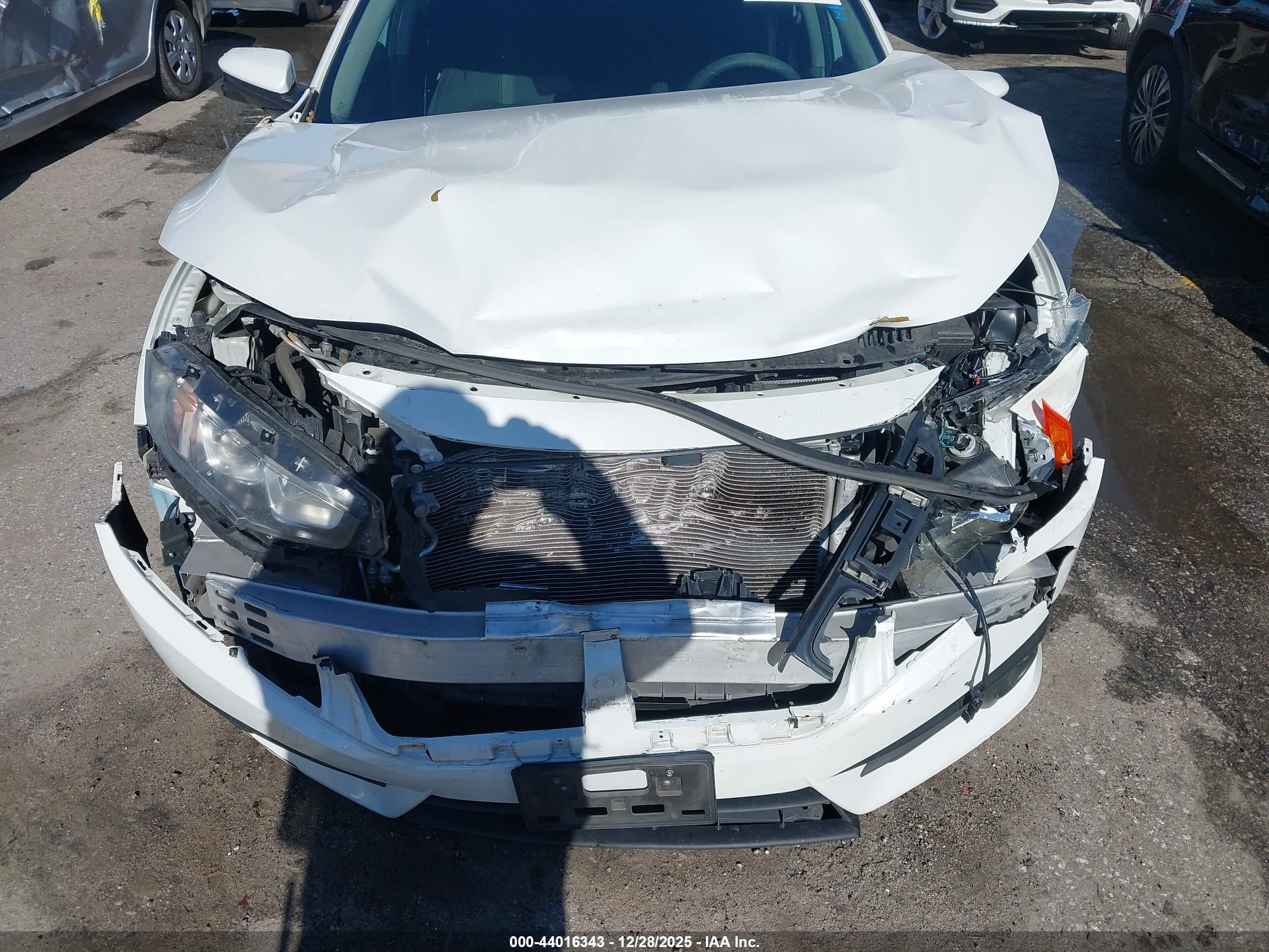 HONDA CIVIC image 6