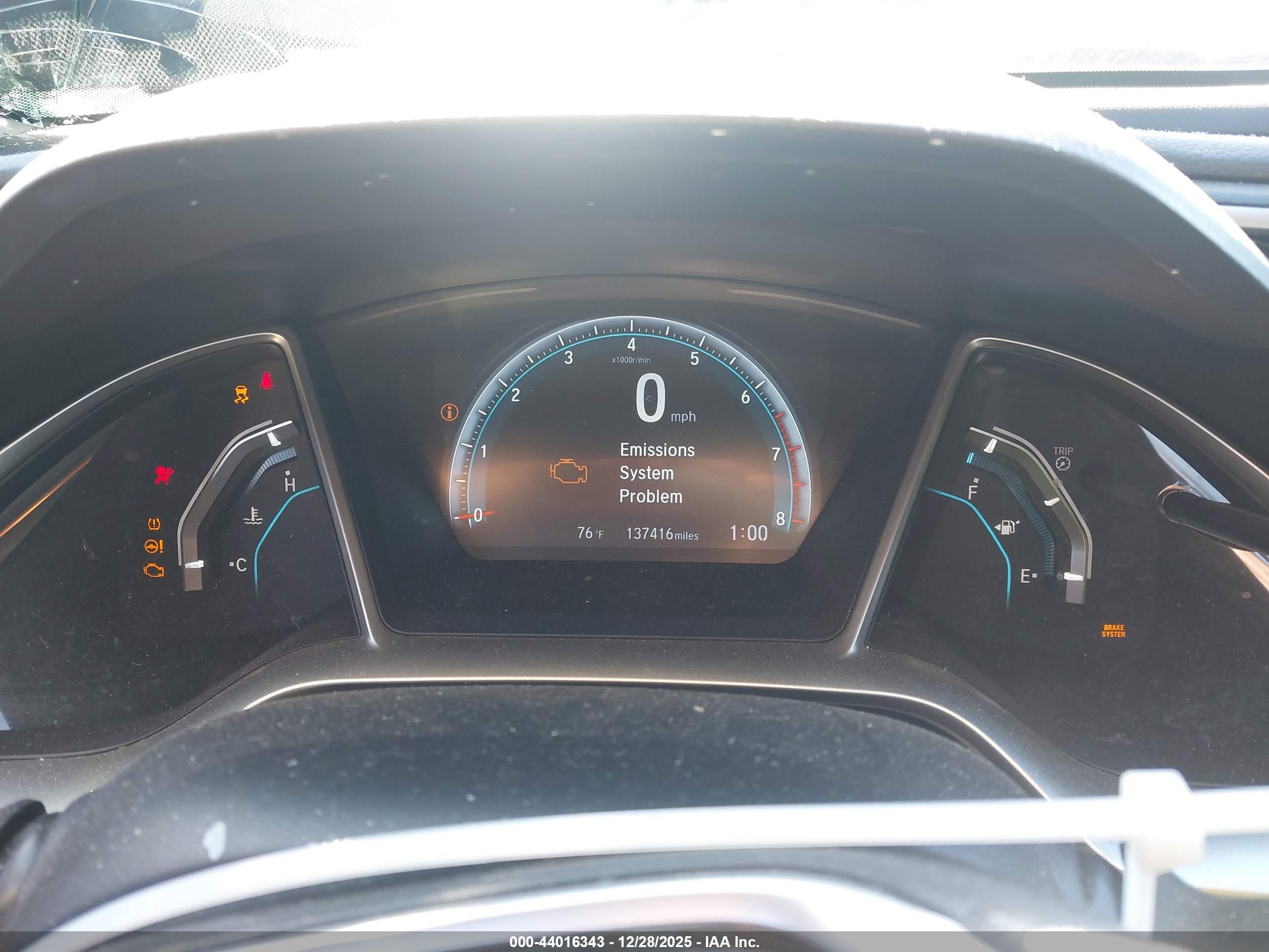 HONDA CIVIC image 7