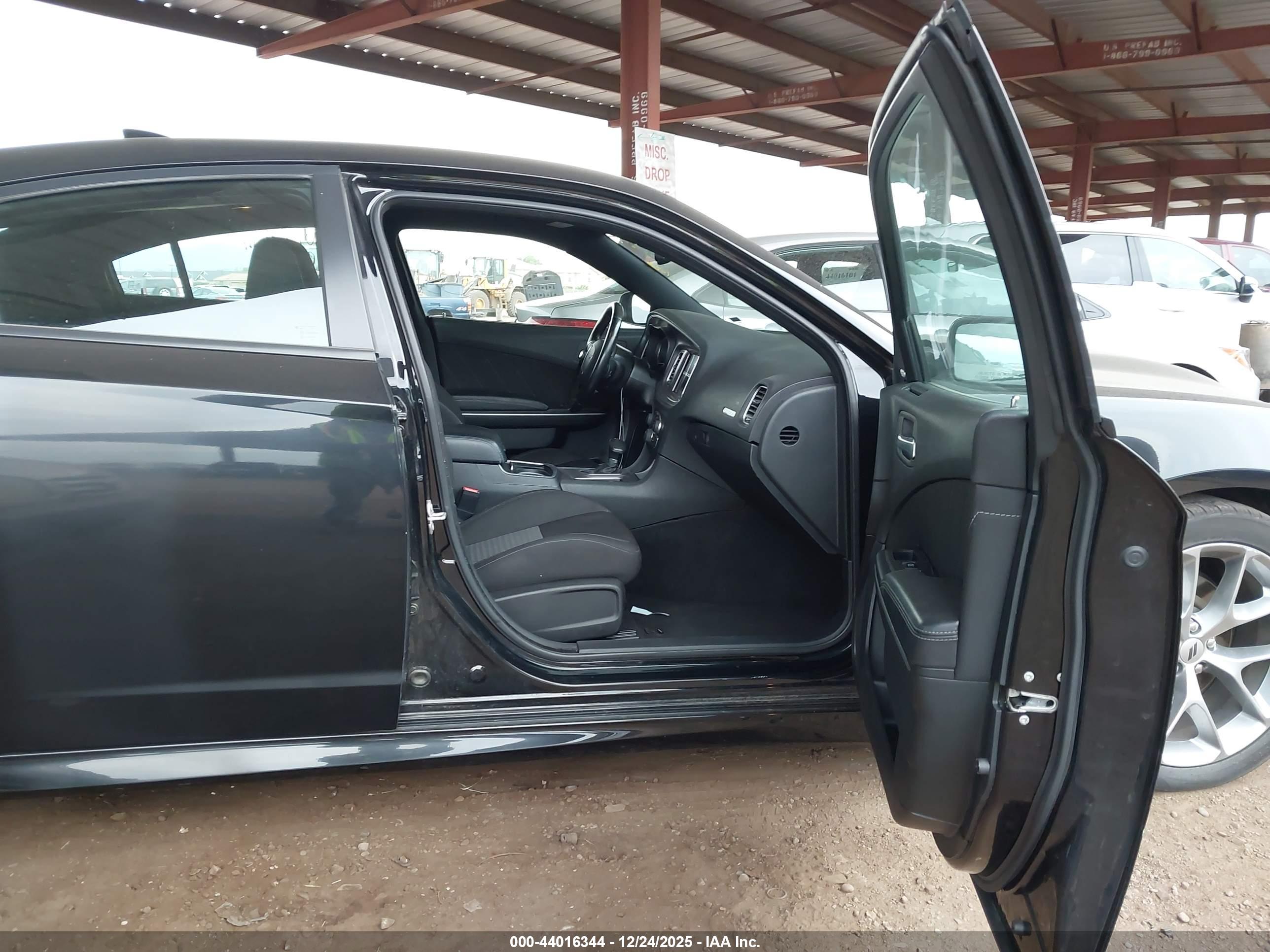 DODGE CHARGER image 5