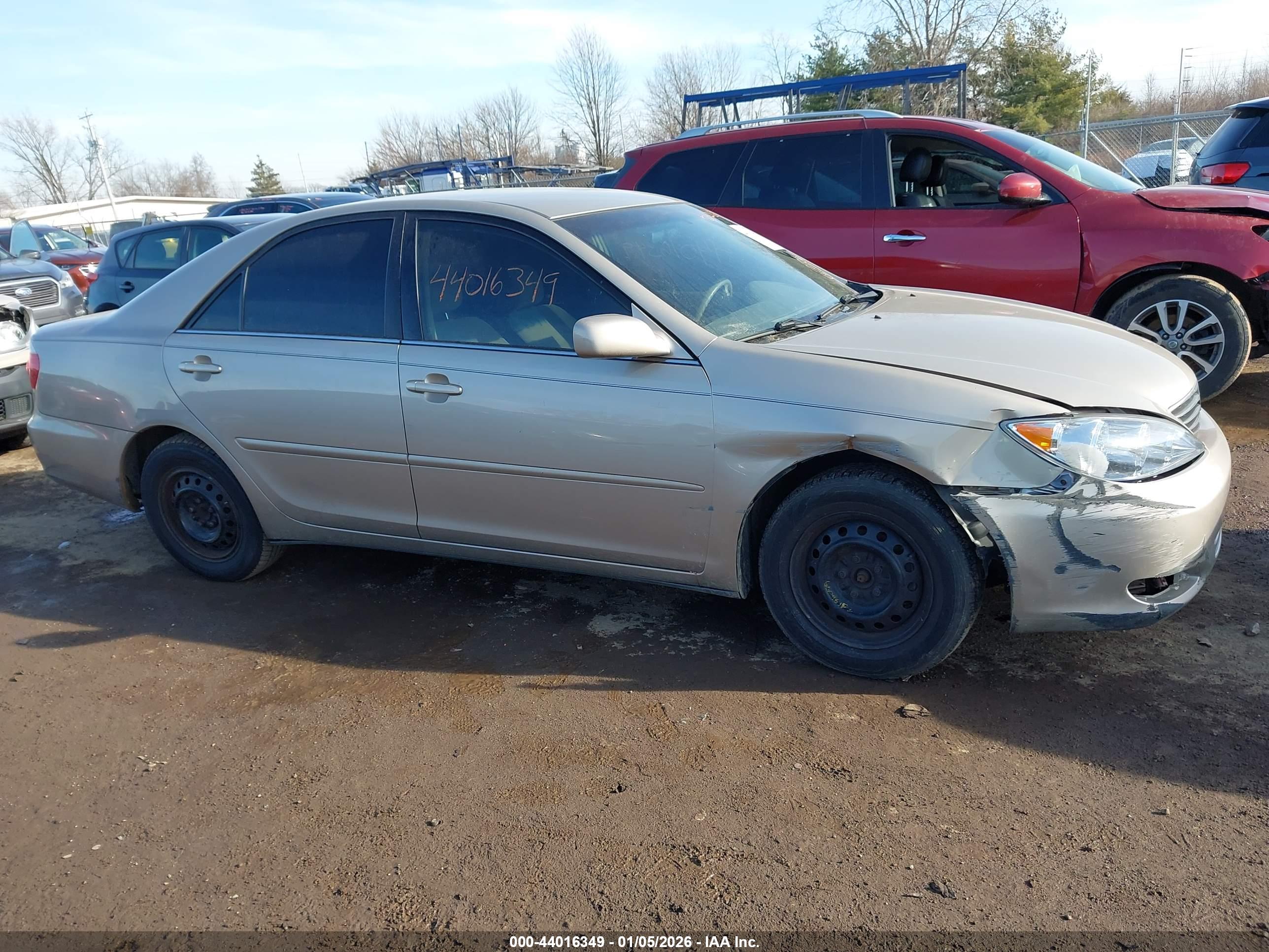TOYOTA CAMRY image 6