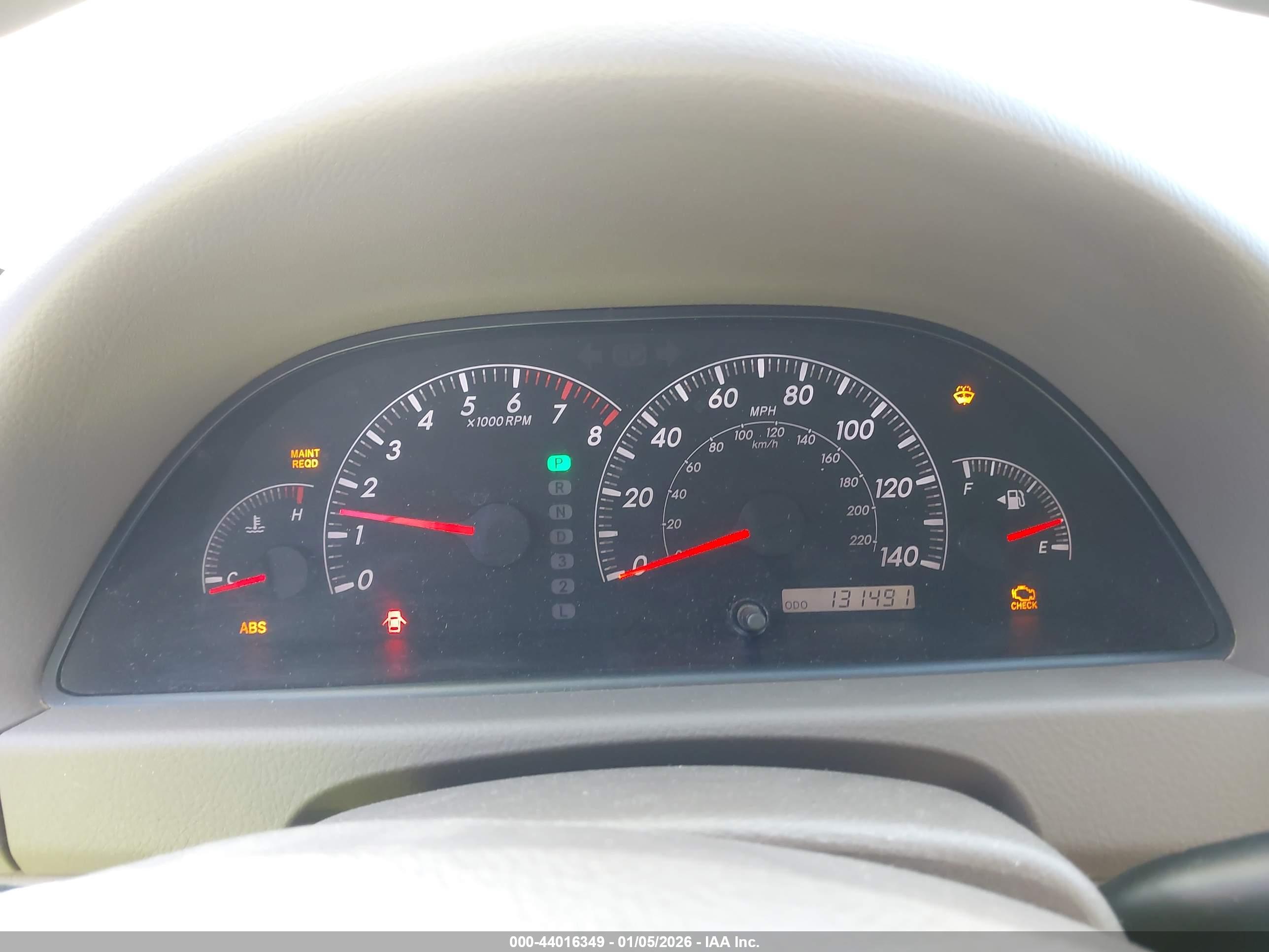 TOYOTA CAMRY image 7