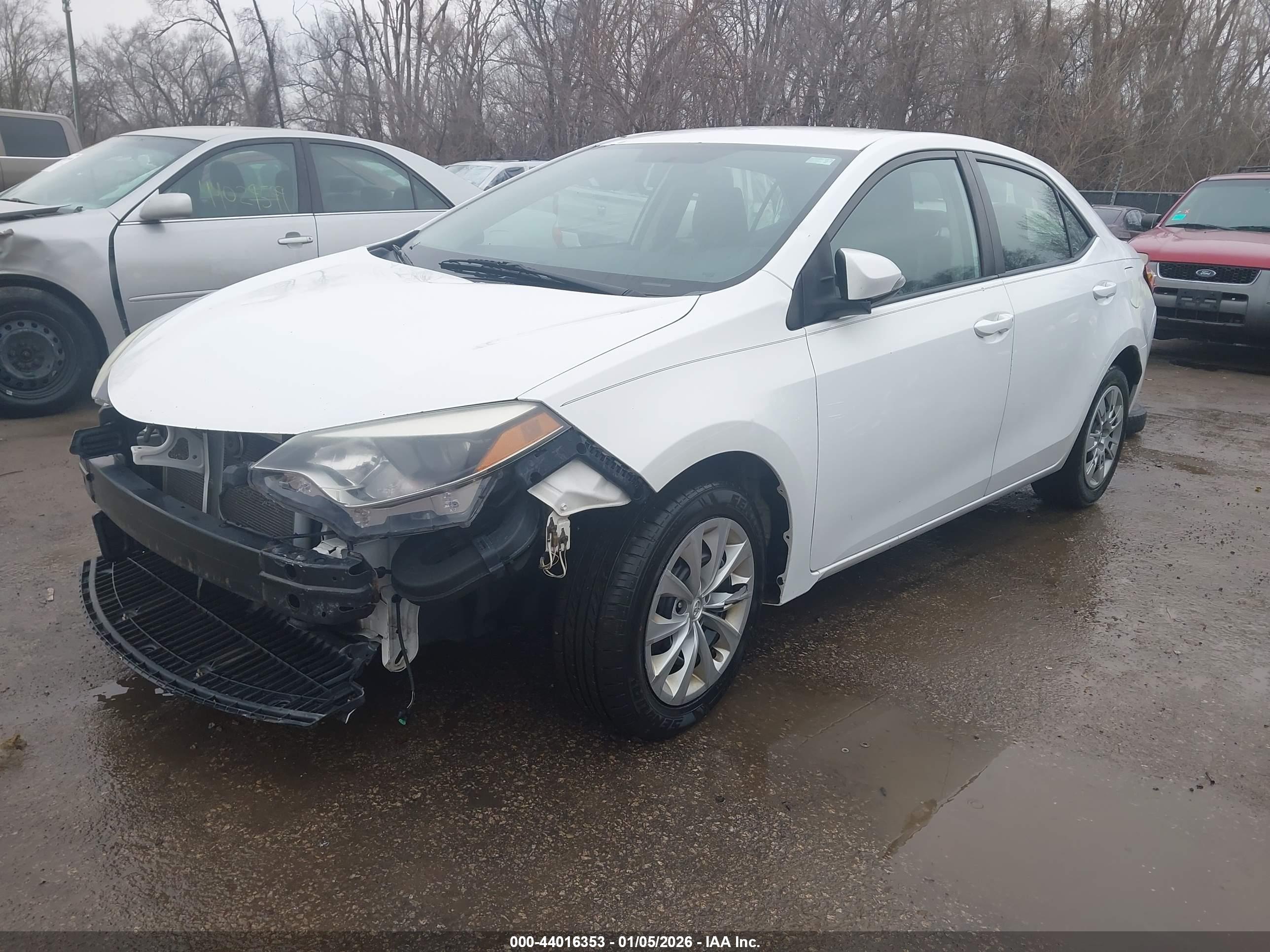TOYOTA COROLLA image 2