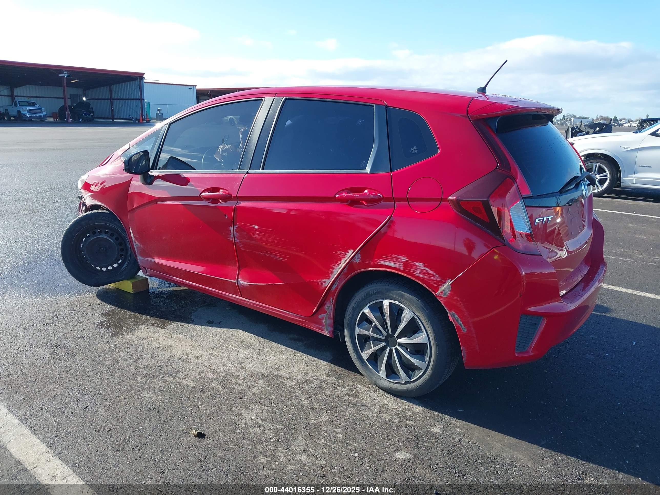 HONDA FIT image 3