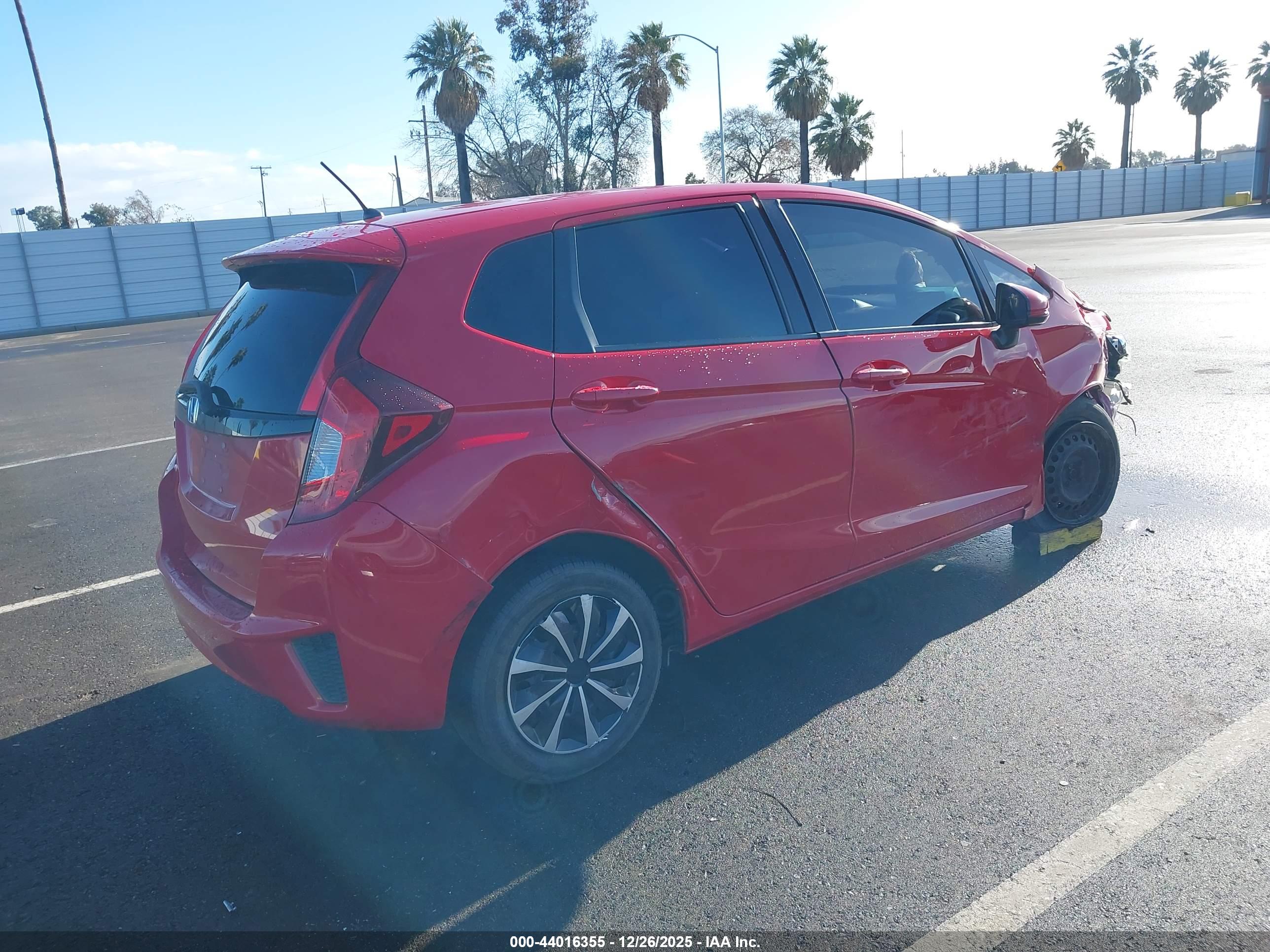HONDA FIT image 4
