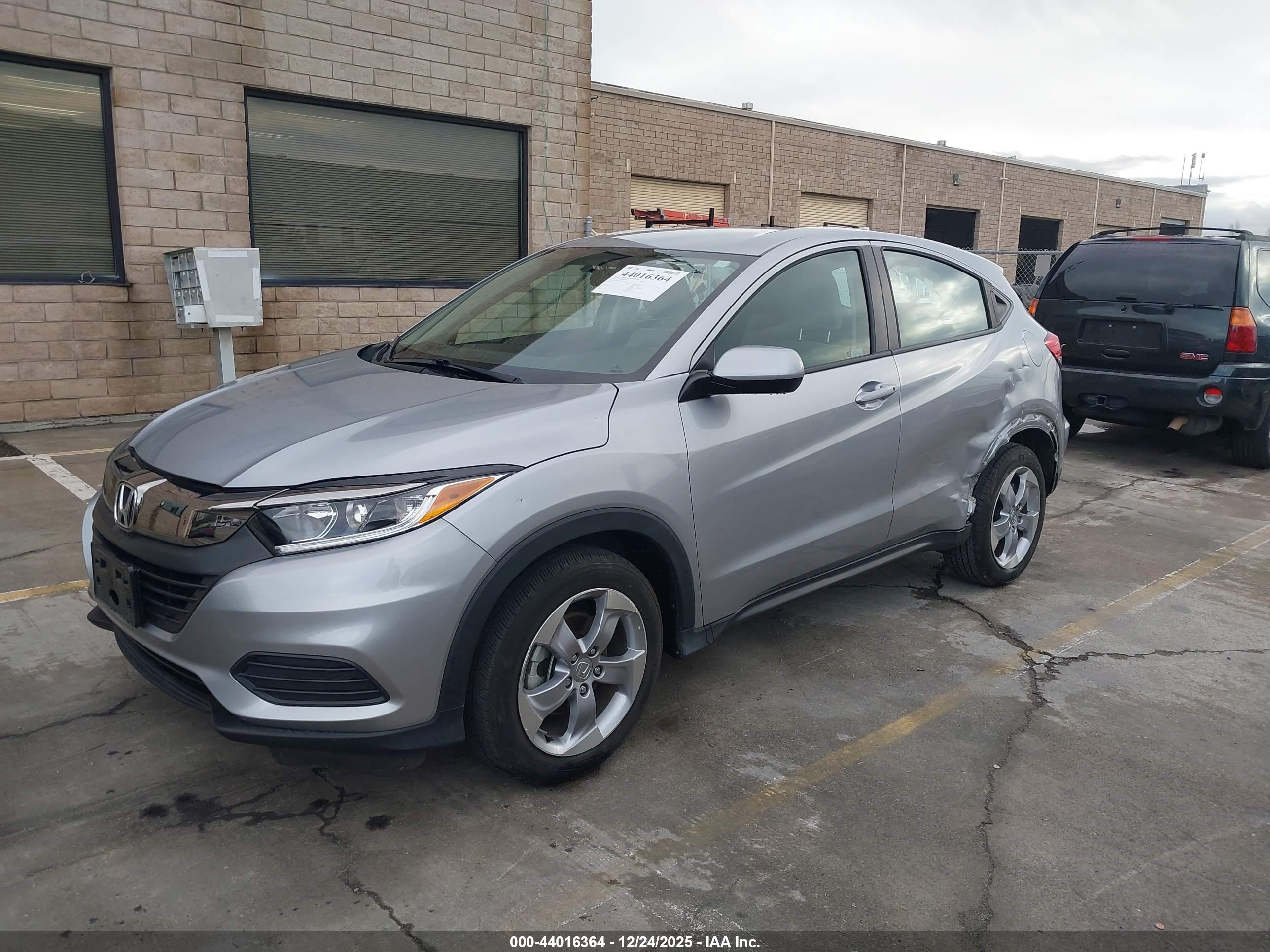 HONDA HR-V image 2